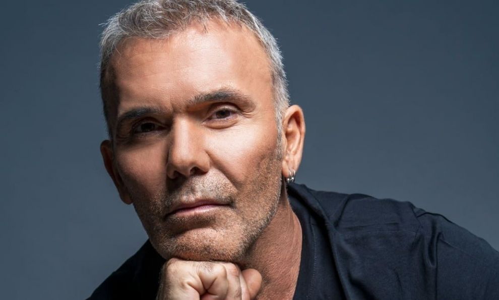 Στέλιος Ρόκκος σε Άδωνι Γεωργιάδη για το κράνος: «Όχι σε μένα αυτά – Τα γυρίσματα του video clip ήταν ελεγχόμενα»