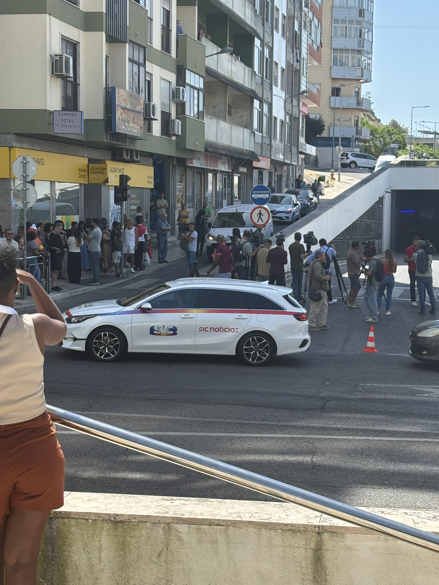 Τραγωδία στην Πορτογαλία: Δύο νεκροί και 20 τραυματίες από πτώση λεωφορείου σε στάση (Βίντεο)