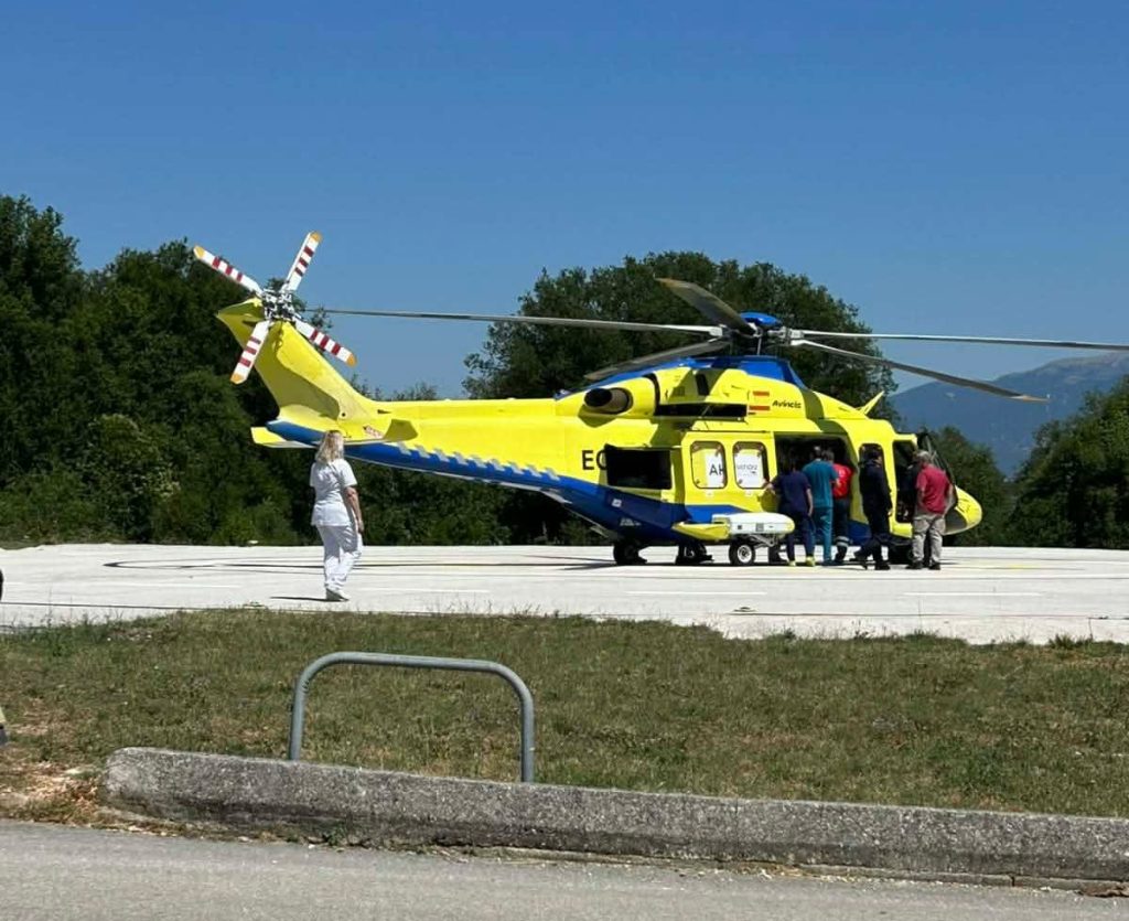 Γέφυρα ζωής για 19χρονο μετά το τροχαίο στην Κέρκυρα – Διασωληνωμένος στο ΠΓΝ Ιωαννίνων (Βίντεο)