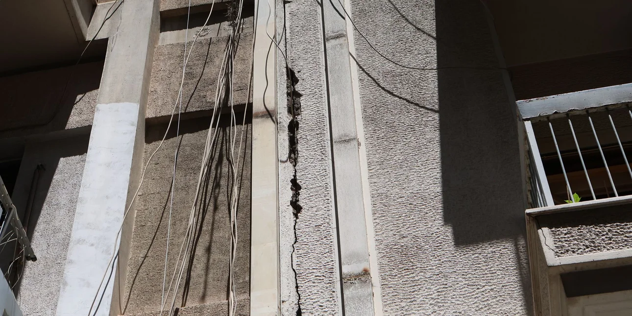 Κυψέλη: Ανεξάρτητοι πραγματογνώμονες του ΤΕΕ αναλαμβάνουν τον έλεγχο των ζημιών στα κτίρια