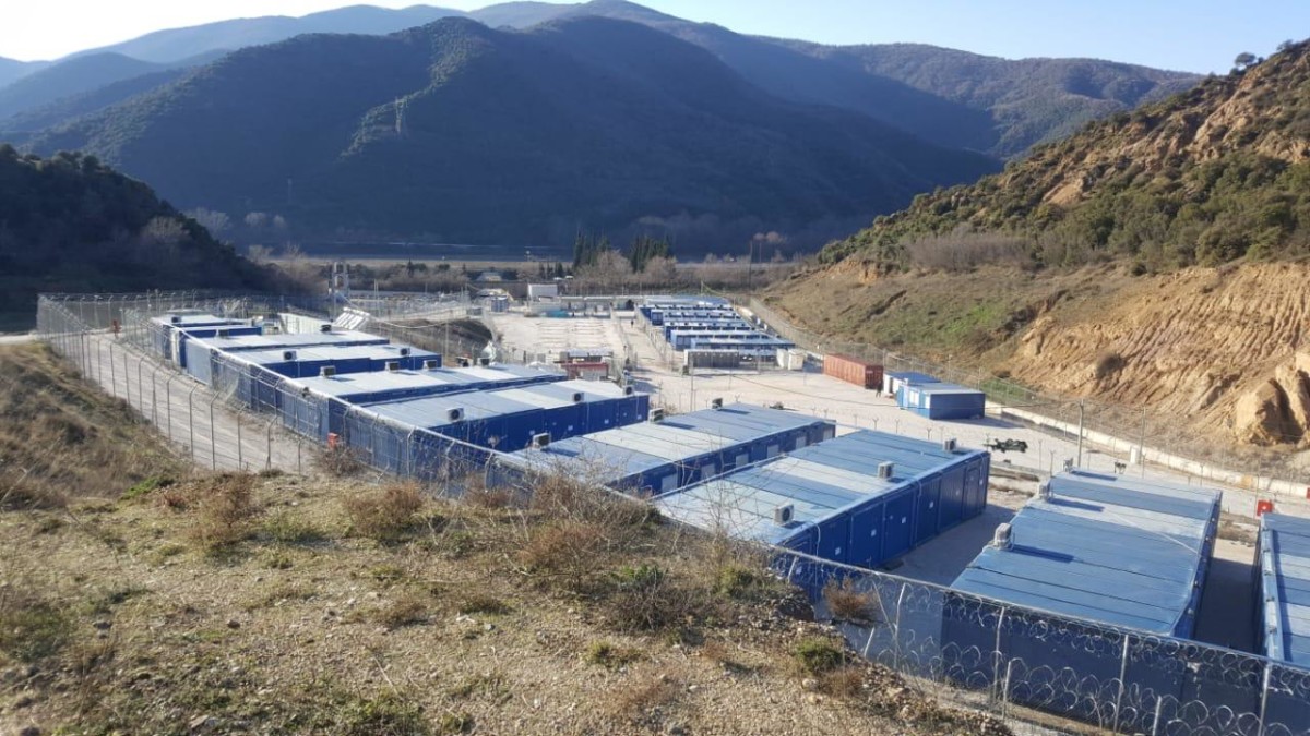 Σέρρες: Τρεις Αιγύπτιοι αποπειράθηκαν να αποδράσουν από την κλειστή δομή Σιντικής