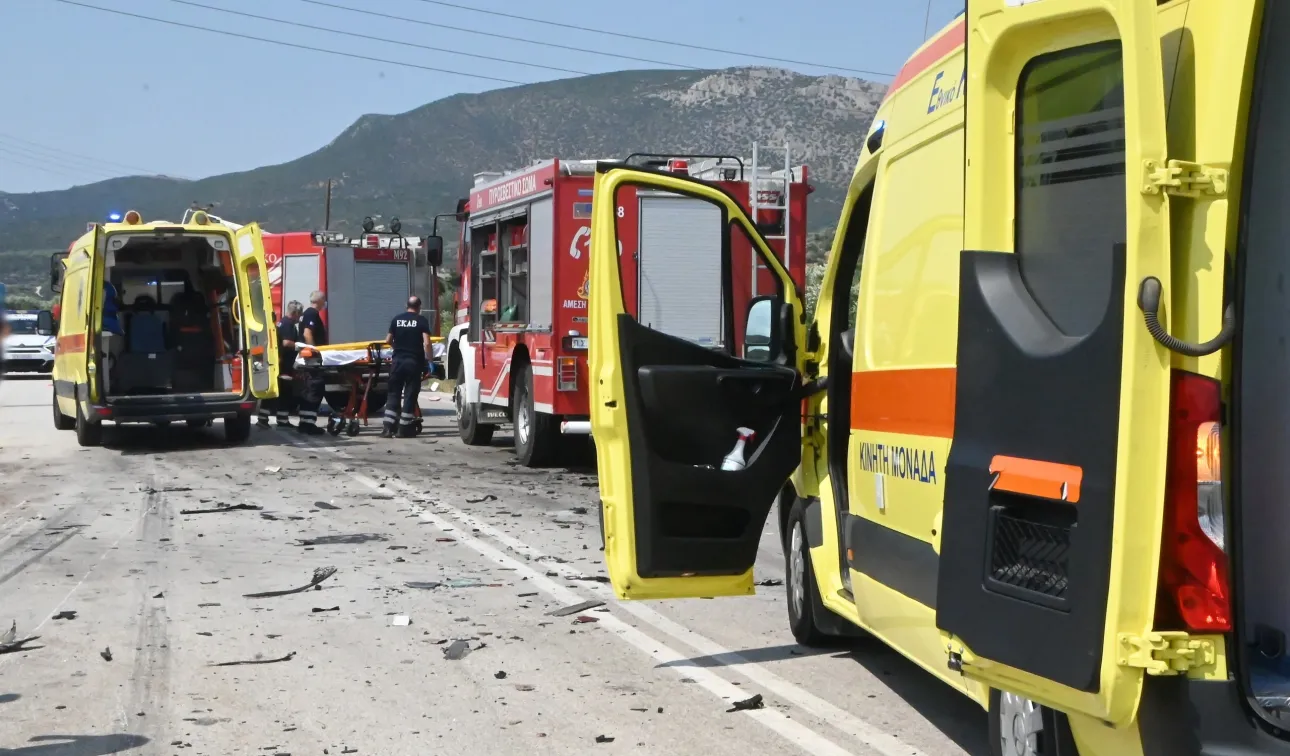 Πολύνεκρο τροχαίο στη Χαλκιδική: Ελεύθερος ο οδηγός του βυτιοφόρου – Στη ΜΕΘ παραμένει η 7χρονη (Βίντεο)