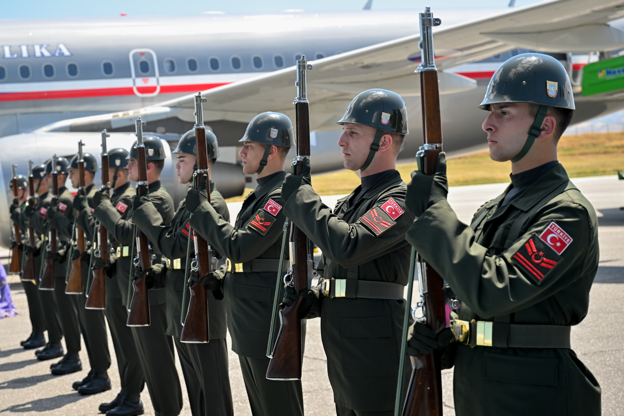 epa13094125 Turkish soldiers stand by Czech Prime Minister Andrej Babis (2-L) upon his arrival at Esenboga Airport ahead of the 2026 NATO Heads of State and Government Summit in Ankara, Turkiye, 07 July 2026. The summit will take place on 07 and 08 July, focusing on strengthening defense industrial production and securing long-term military aid for Ukraine.