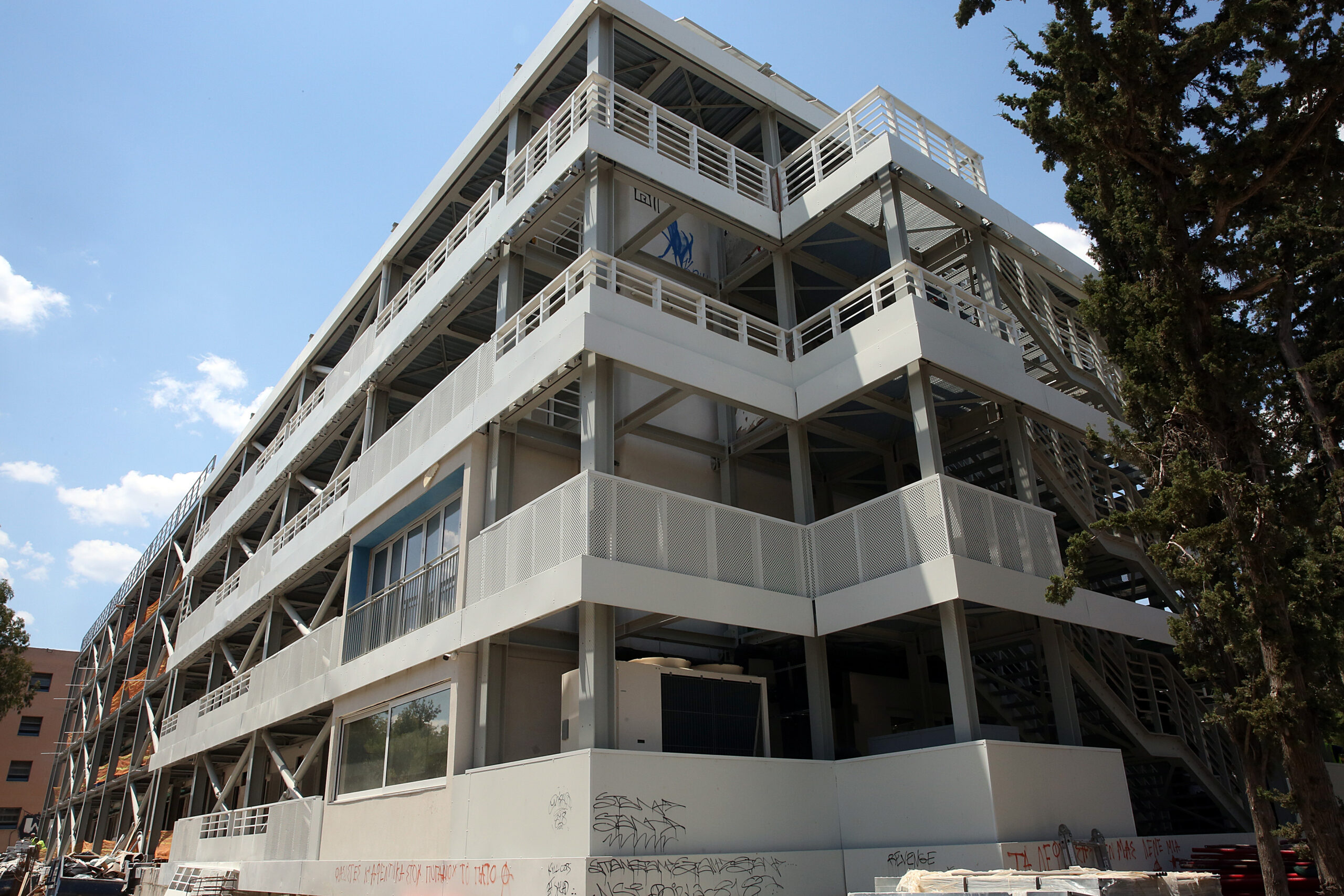 Φοιτητική στέγη: 8.600 νέες κλίνες και ανακαίνιση εστιών σε όλη την Ελλάδα – Τι αλλάζει στα πανεπιστήμια