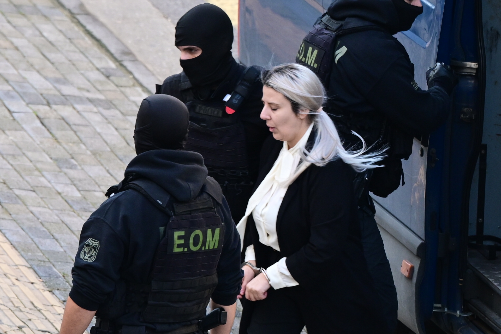Επίθεση με βιτριόλι: Αντίστροφη μέτρηση για την αίτηση αποφυλάκισης της Έφης Κακαράντζουλα