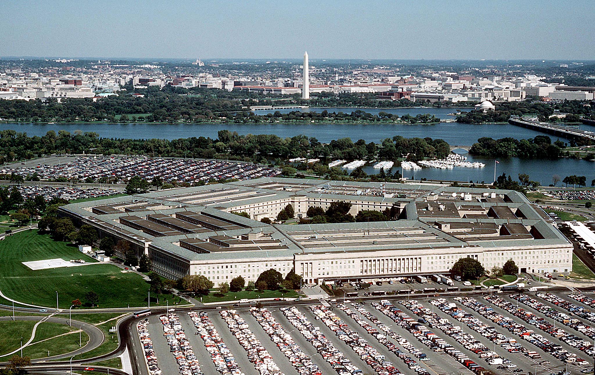 Αμερικανικό Πεντάγωνο: Πίεση στο ΝΑΤΟ για την άμυνα της Ευρώπης – Αποσύρει τάχιστα δυνάμεις