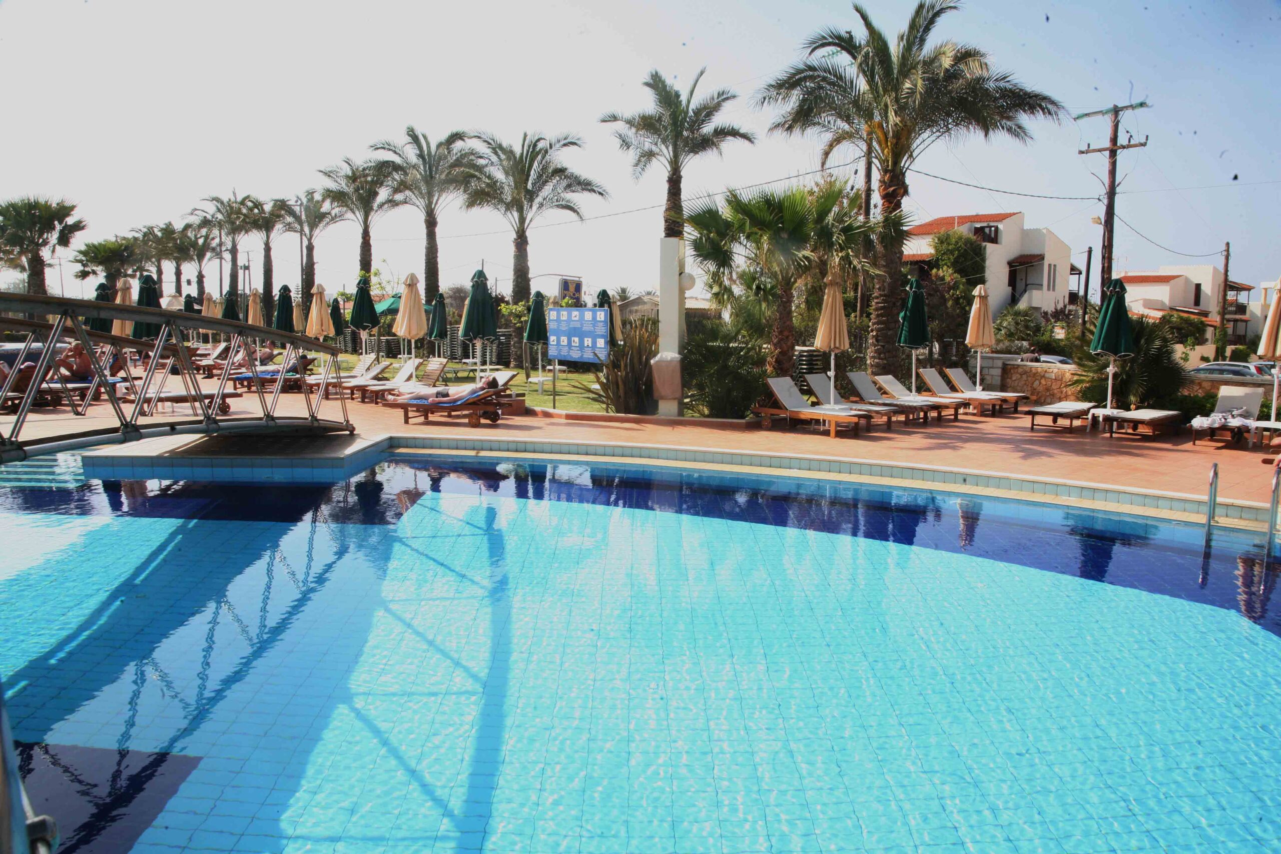 Πάρος: Κλειστό το beach bar όπου πνίγηκε ο 4χρονος – Στον εισαγγελέα ο ιδιοκτήτης που είχε δηλωθεί ως ναυαγοσώστης (Βίντεο)