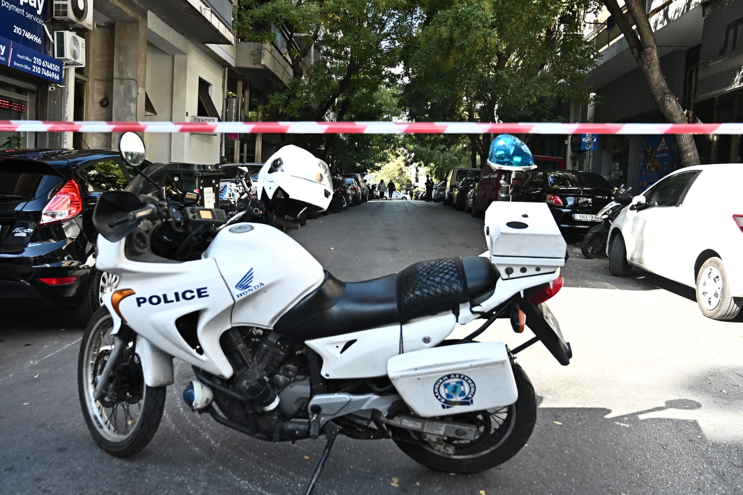 Κηφισιά: Συνελήφθη 32χρονη οικιακή βοηθός – Έκλεβε κοσμήματα μεγάλης αξίας