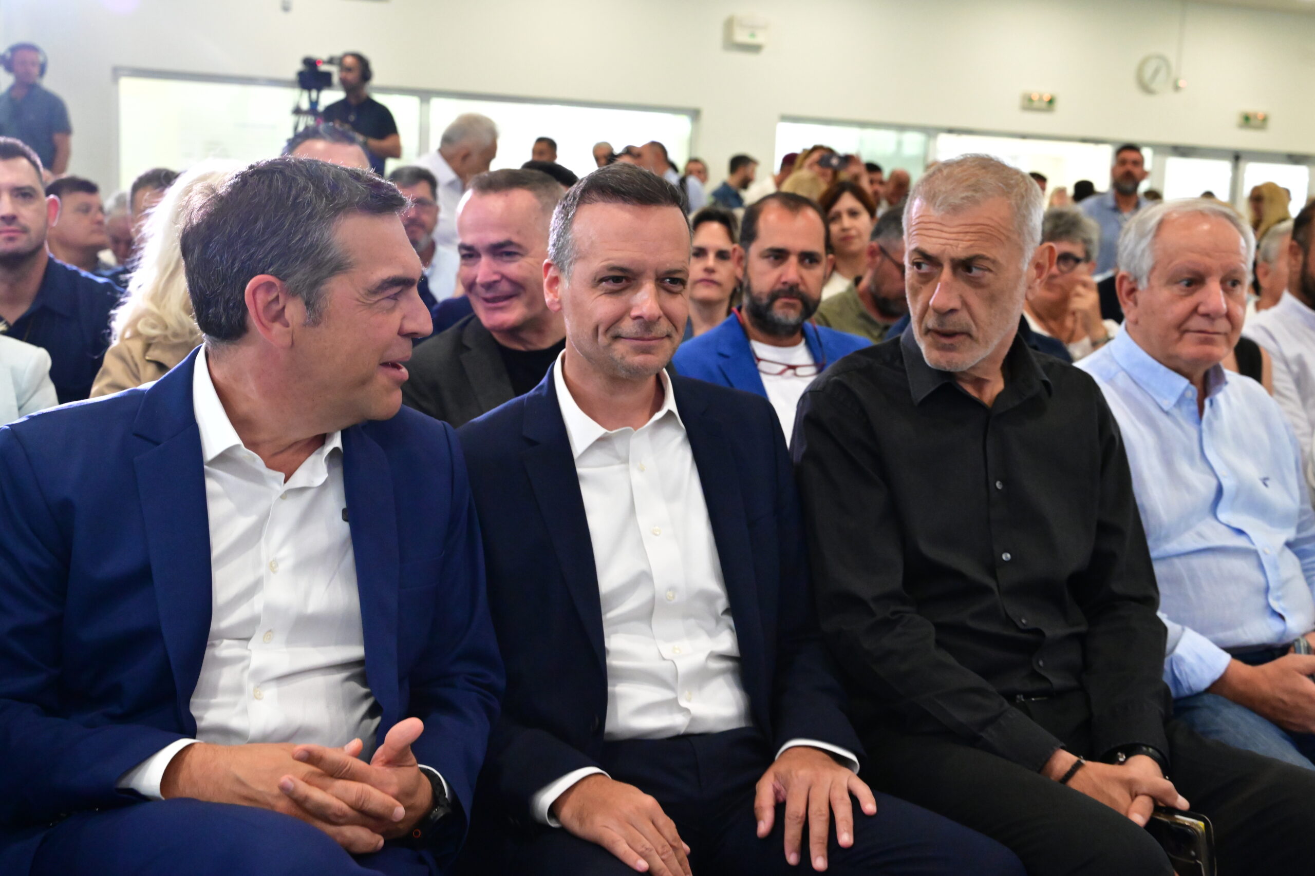 Ο Χάρης Δούκας έκανε το αυτονόητο: Η αυτοδιοίκηση δεν έχει κομματικά σύνορα