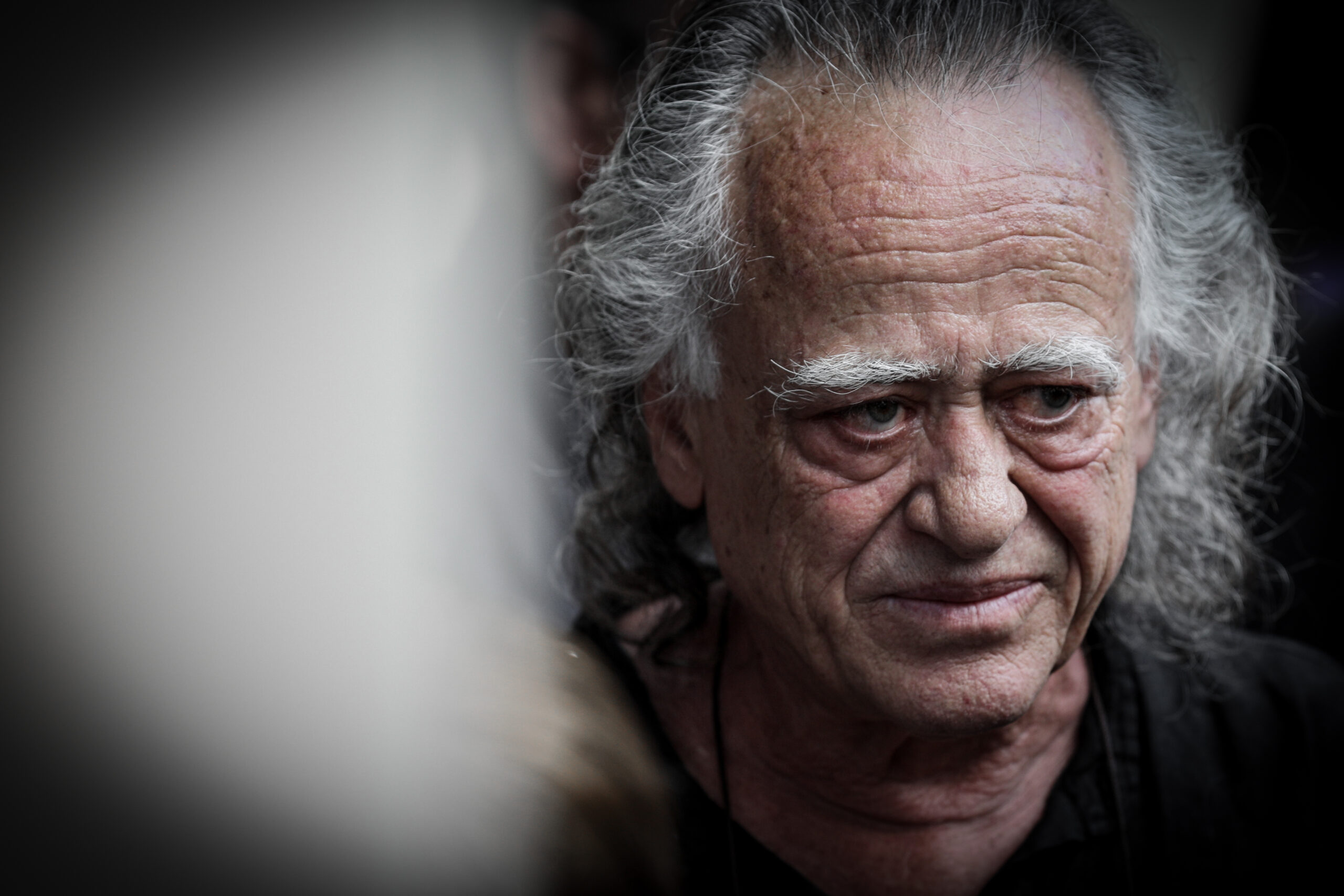 Την Τετάρτη στο Α’ Νεκροταφείο η πολιτική κηδεία του Νίκου Καλογερόπουλου