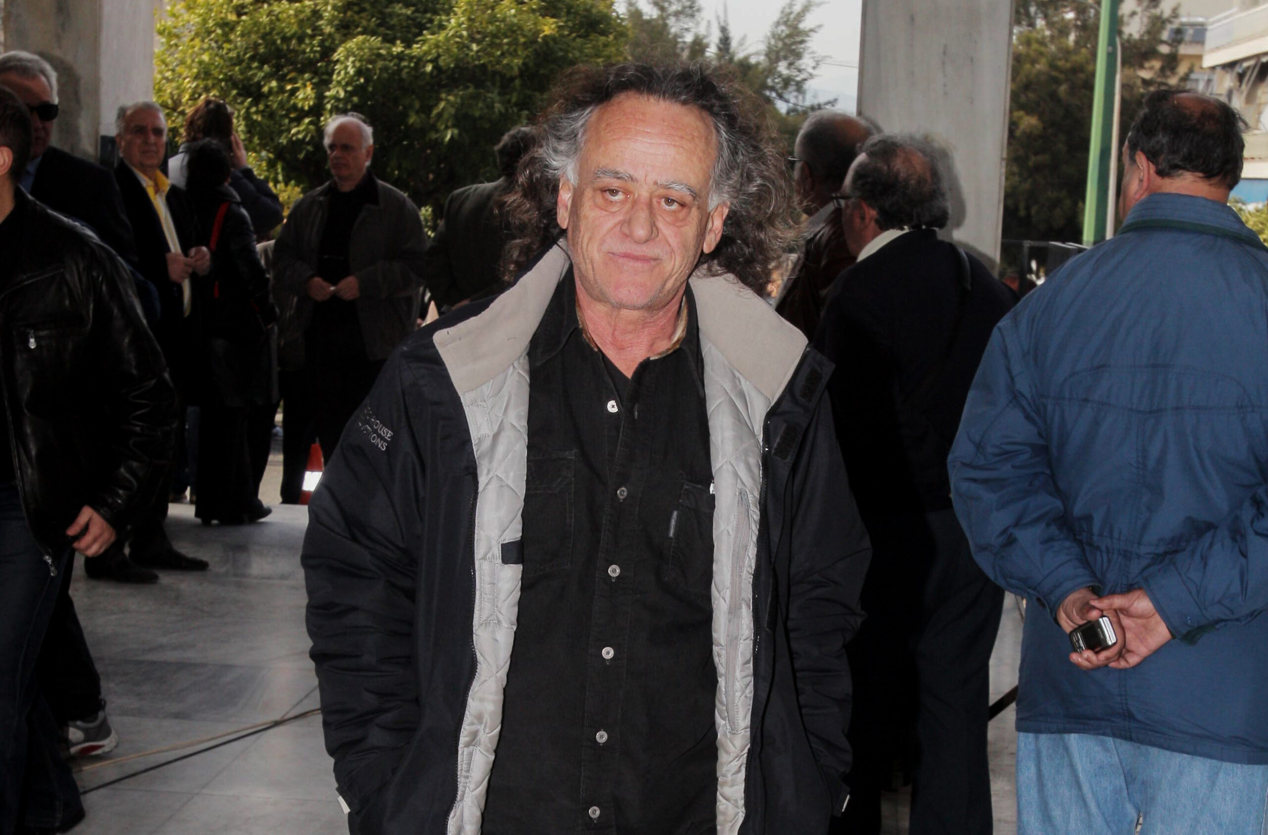 Νίκος Καλογερόπουλος: Σήμερα στις 12:00 το τελευταίο αντίο στο Α΄ Νεκροταφείο (Βίντεο)