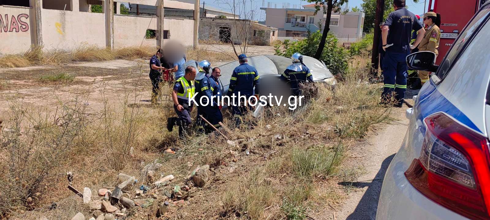 Τροχαίο στην Κόρινθο: ΙΧ με τέσσερις επιβαίνοντες ανετράπη – Επιχείρηση απεγκλωβισμού (Φωτό και Βίντεο)