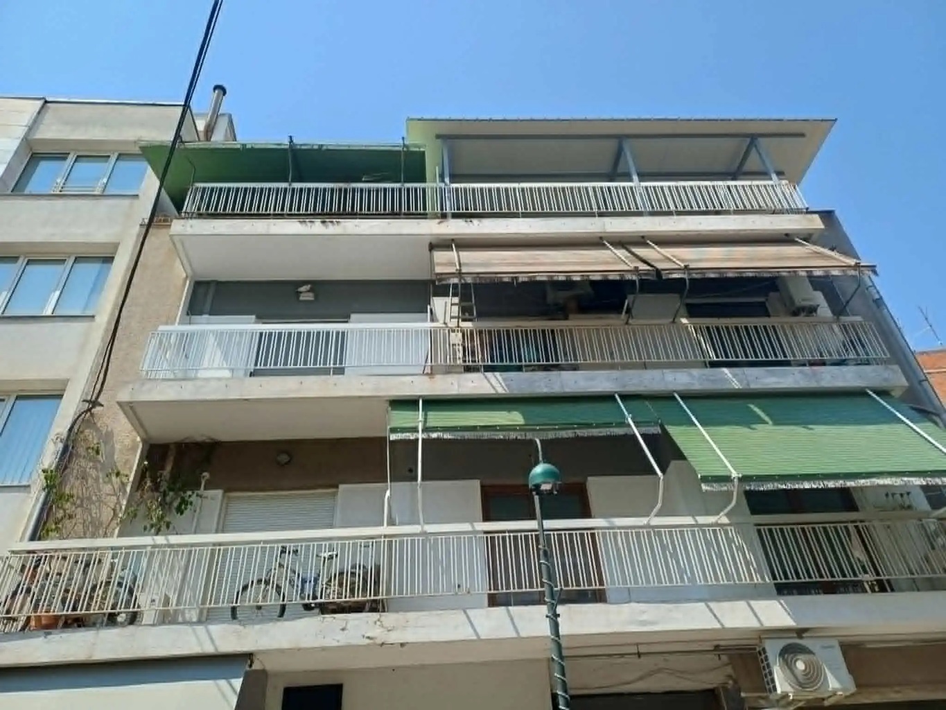 Λάρισα: Σορός γυναίκας σε υπόγειο διαμέρισμα – Εξαφανισμένη επί ενάμιση χρόνο η 60χρονη (Φωτό)