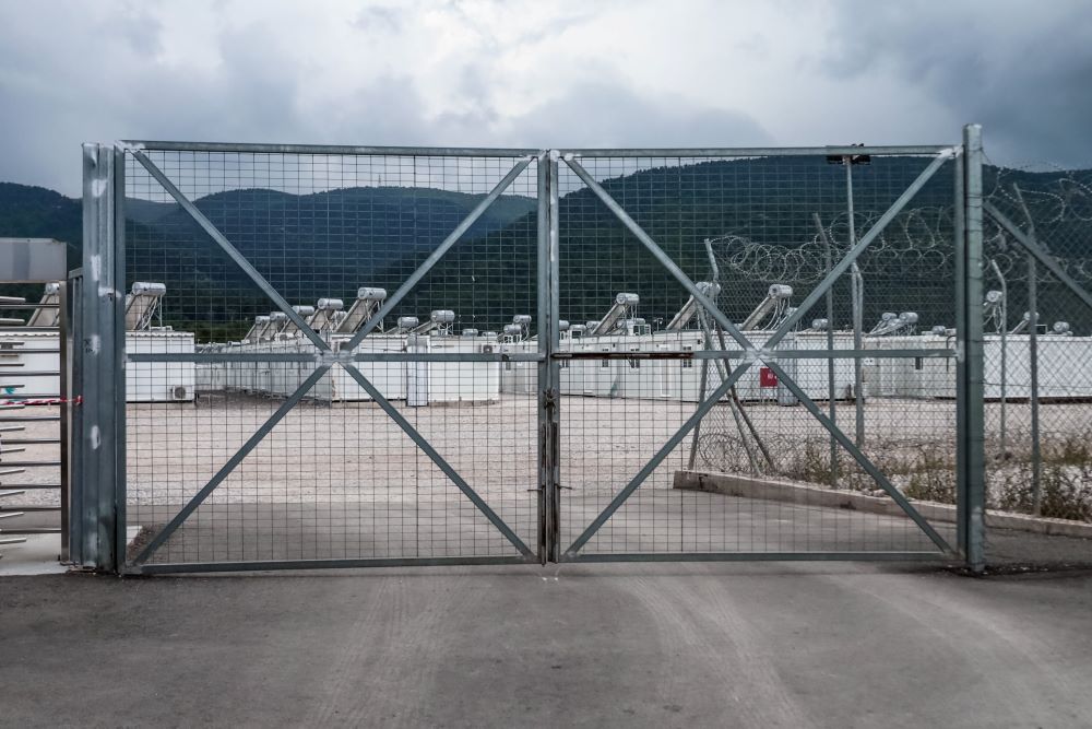 Σέρρες: Επεισόδια σε δομή μεταναστών – Διέφυγαν 40 άτομα, εντοπίστηκαν οι 27
