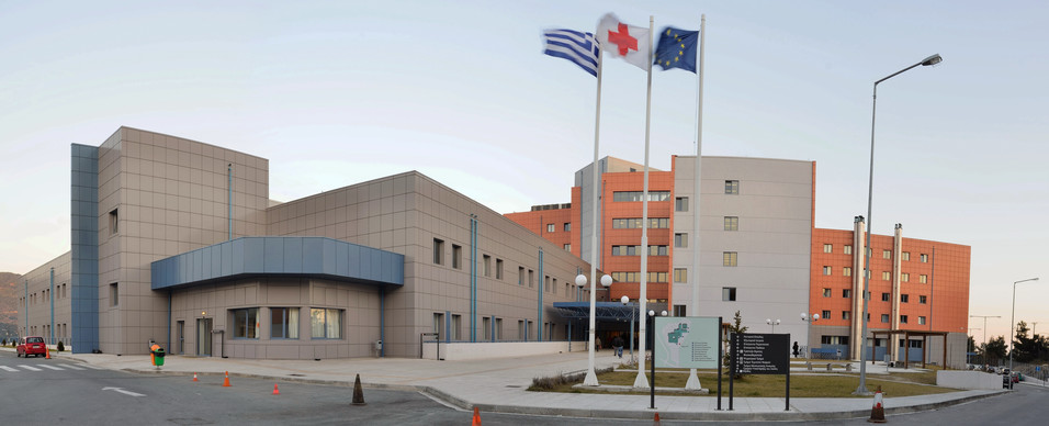 Ξάνθη: Νεαρή κοπέλα έπεσε από τον 4ο όροφο – Διασωληνωμένη και σε κρίσιμη κατάσταση