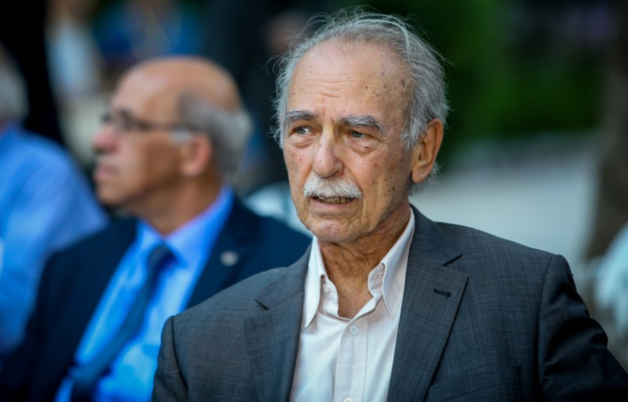 Πέθανε το ιστορικό στέλεχος του ΚΚΕ, Σπύρος Χαλβατζής – Από τις εξορίες στη Βουλή