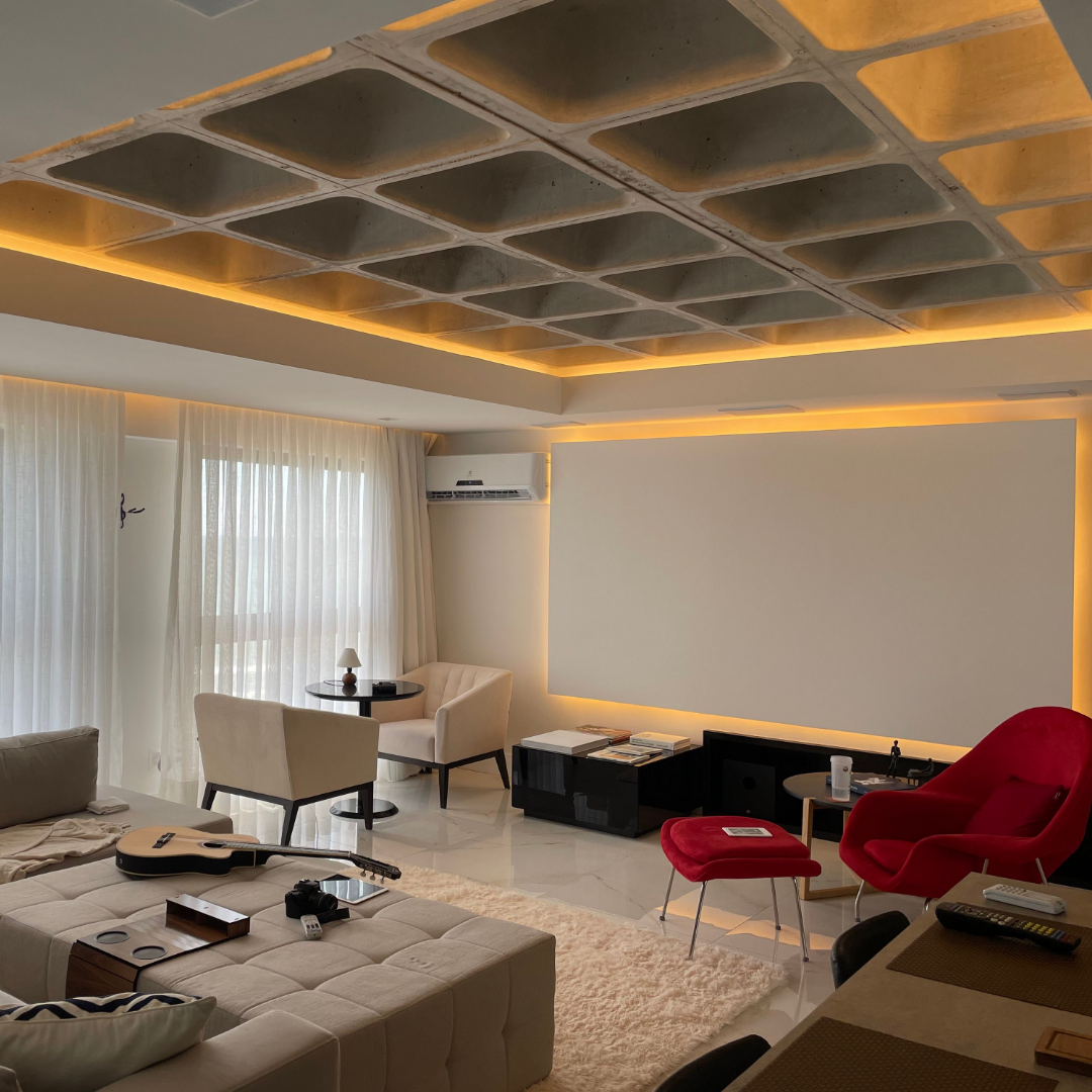 Home Cinema στο σαλόνι: Πώς να επιλέξετε τη σωστή TV και τον ιδανικό ήχο