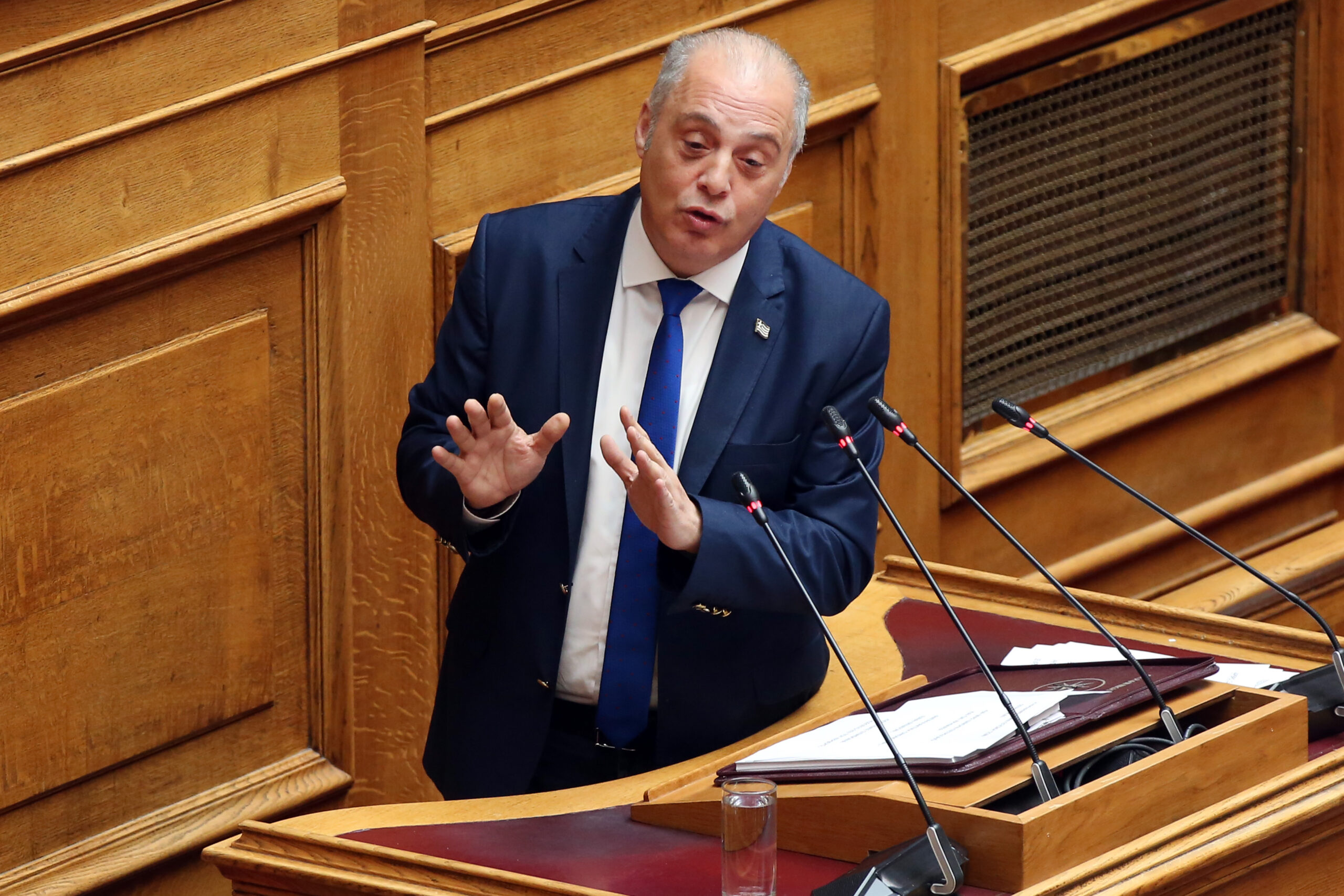 Βελόπουλος για Τέμπη: «Ας μας απαντήσουν από τι έγινε η έκρηξη τελικά;»