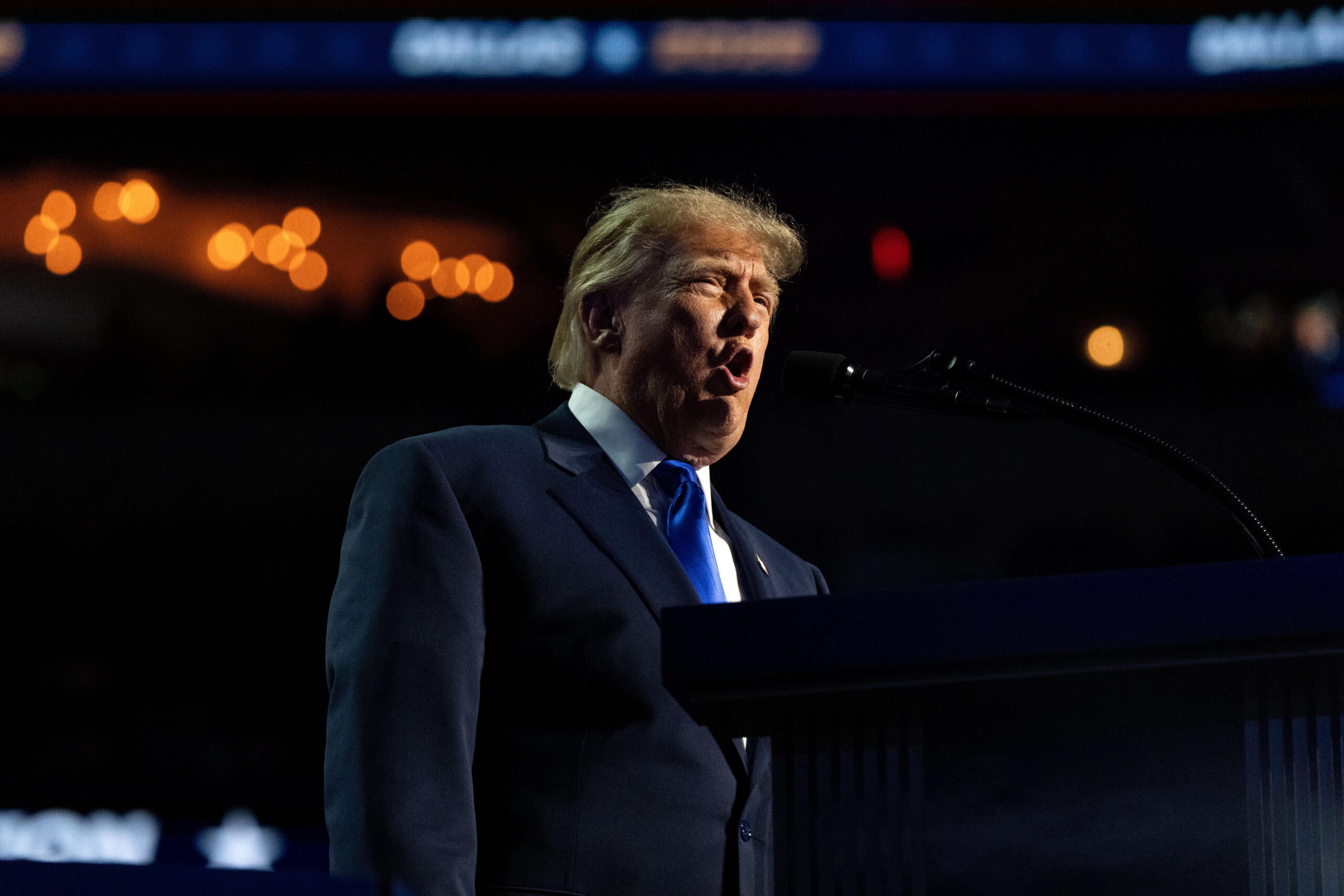 epa13227498 US President Donald Trump speaks on the first day of the Midterm Republican National Convention at the American Airlines Center in Dallas, Texas, USA, 09 September 2026. The two-day event, conceived by US President Donald Trump to spotlight key midterm congressional races, runs 09-10 September.