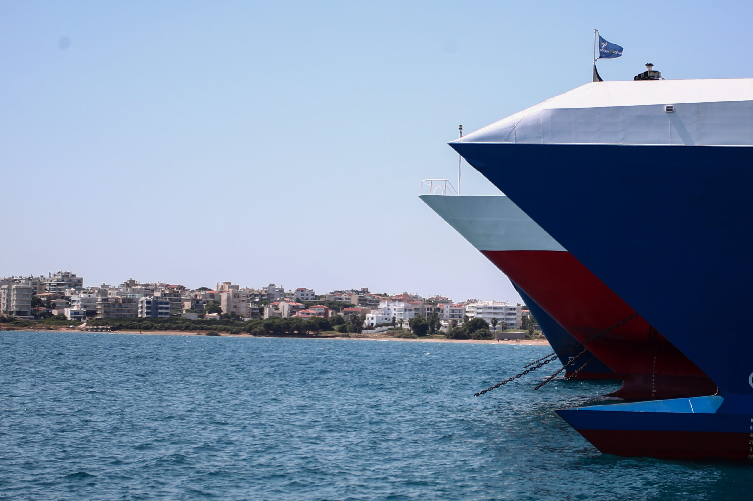 Απεργία στα ακτοπλοϊκά βαπόρια στο λιμάνι της Ραφήνας την Παρασκευή 3 Ιούλη και απεργιακή συγκέντρωση έξω από το επιβατηγό - οχηματαγωγό "Super Ferry" κήρυξαν τα ναυτεργατικά σωματεία. Παρασκευή 3 Ιουλίου 2026