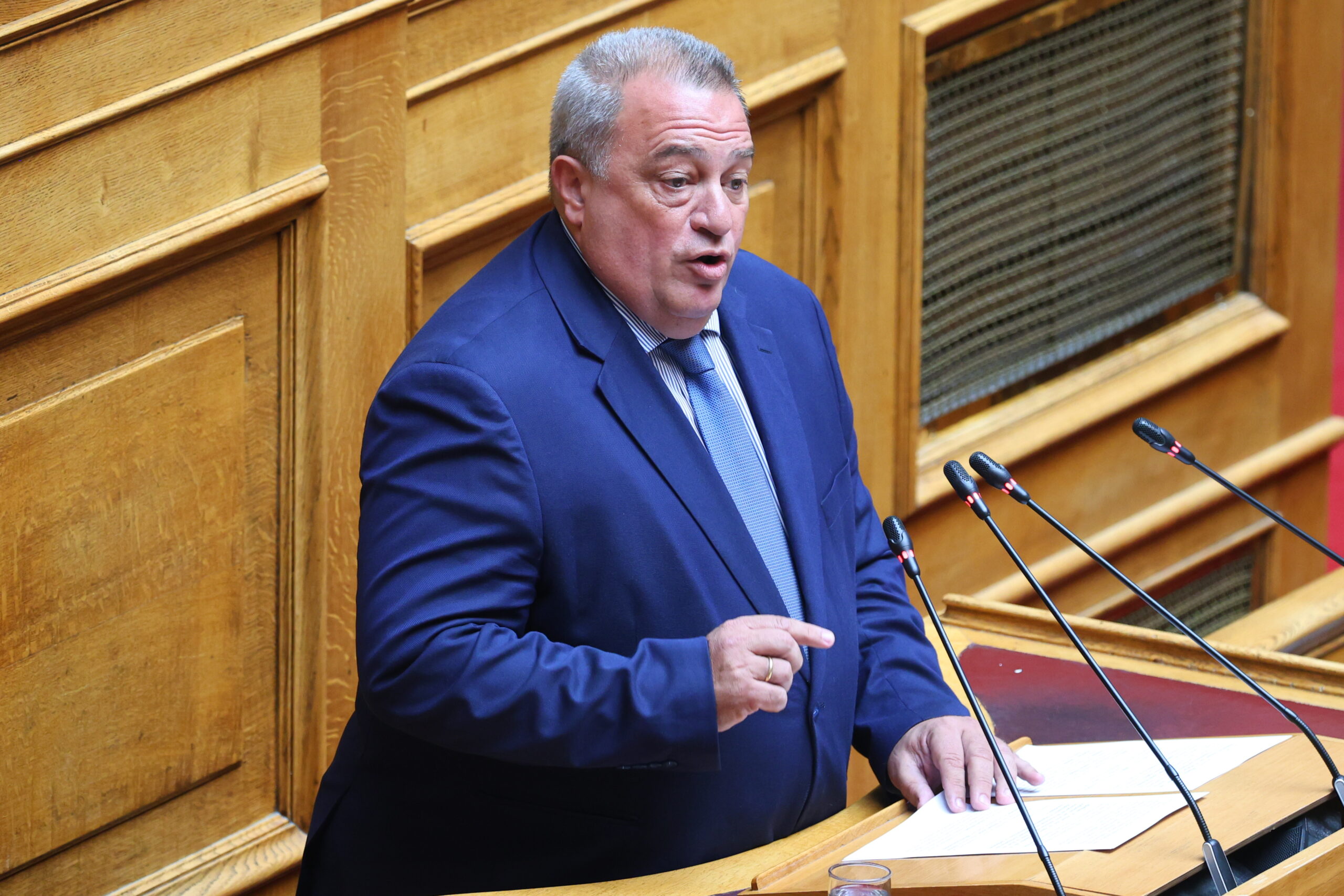Συζήτηση για το Σύνταγμα με το βλέμμα στις κάλπες – Στυλιανίδης: «Πέφτουν οι μάσκες της αντιπολίτευσης»