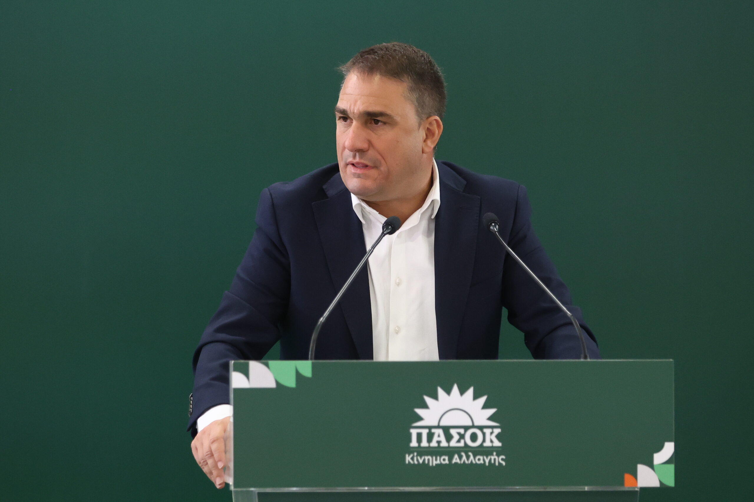 Τσουκαλάς κατά Φλωρίδη: Μην παίζετε με τα εθνικά θέματα