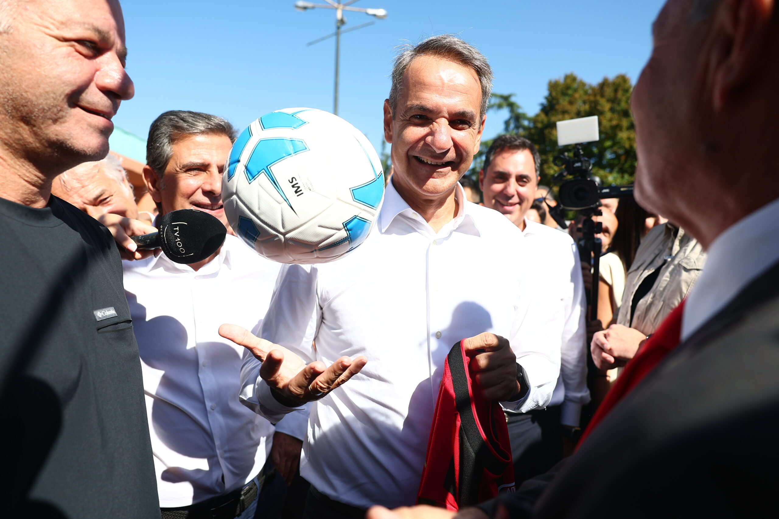ΔΕΘ 2026: Ο επικός διάλογος Μητσοτάκη με τον πρόεδρο του Απόλλωνα Καλαμαριάς – Δείτε βίντεο