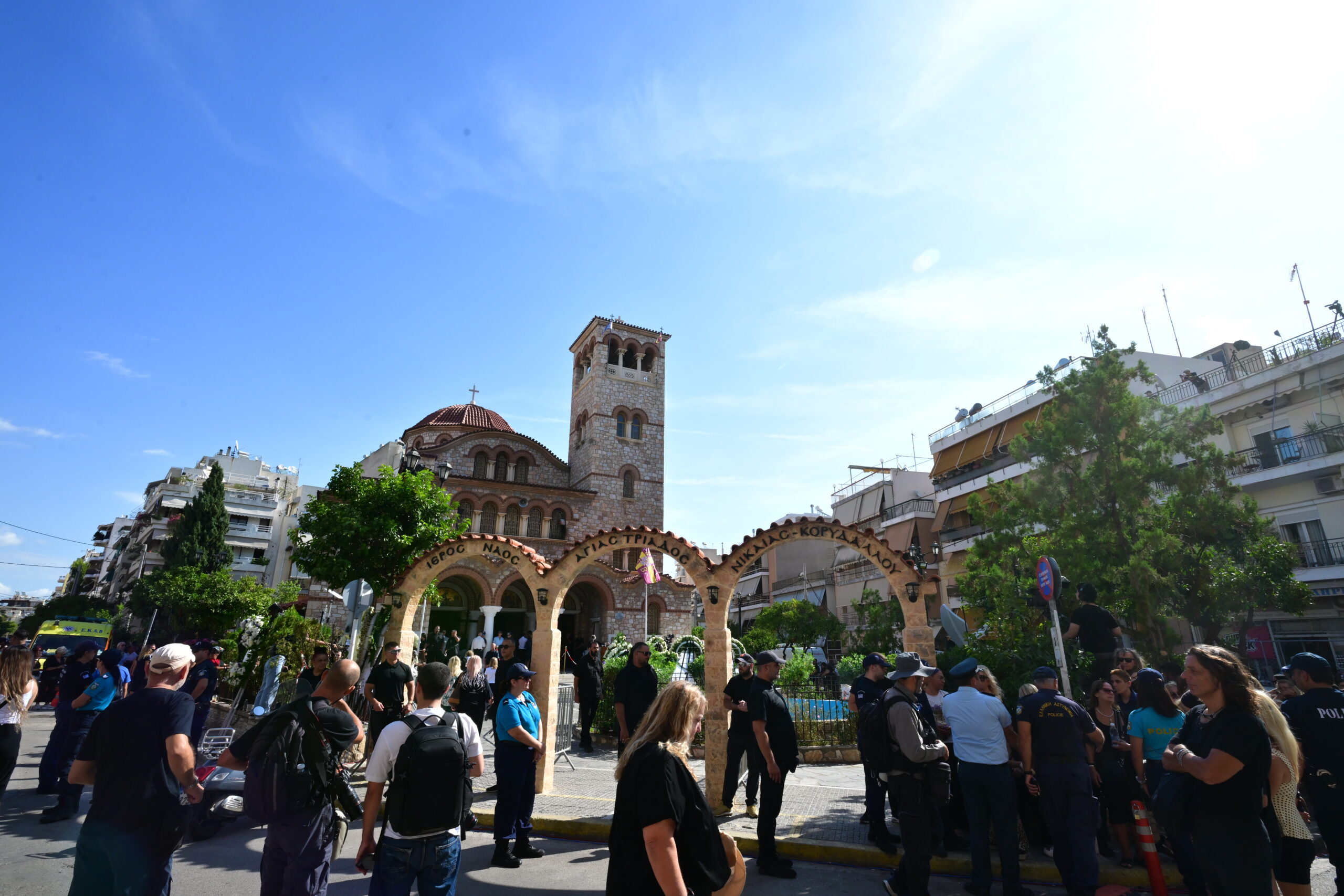 Κυκλοφοριακές ρυθμίσεις για την κηδεία του Γιώργου Μαζωνάκη