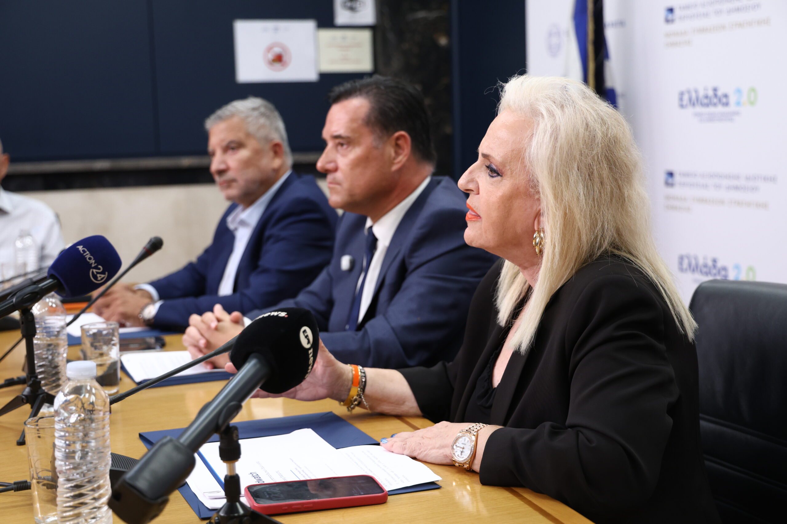 Γεωργιάδης για MedWatch: Έλεγχος 9.000 ιδιωτικών ιατρείων με AI – «Θα σκανάρει τα social media των γιατρών» – Τι αλλάζει από σήμερα
