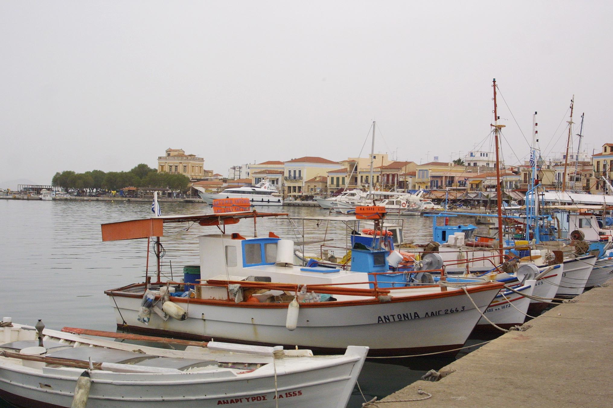 Το νησί που είναι ιδανικό για διακοπές τον Σεπτέμβριο – Παραλίες, αξιοθέατα και μια γιορτή που δεν πρέπει να χάσετε (Βίντεο)