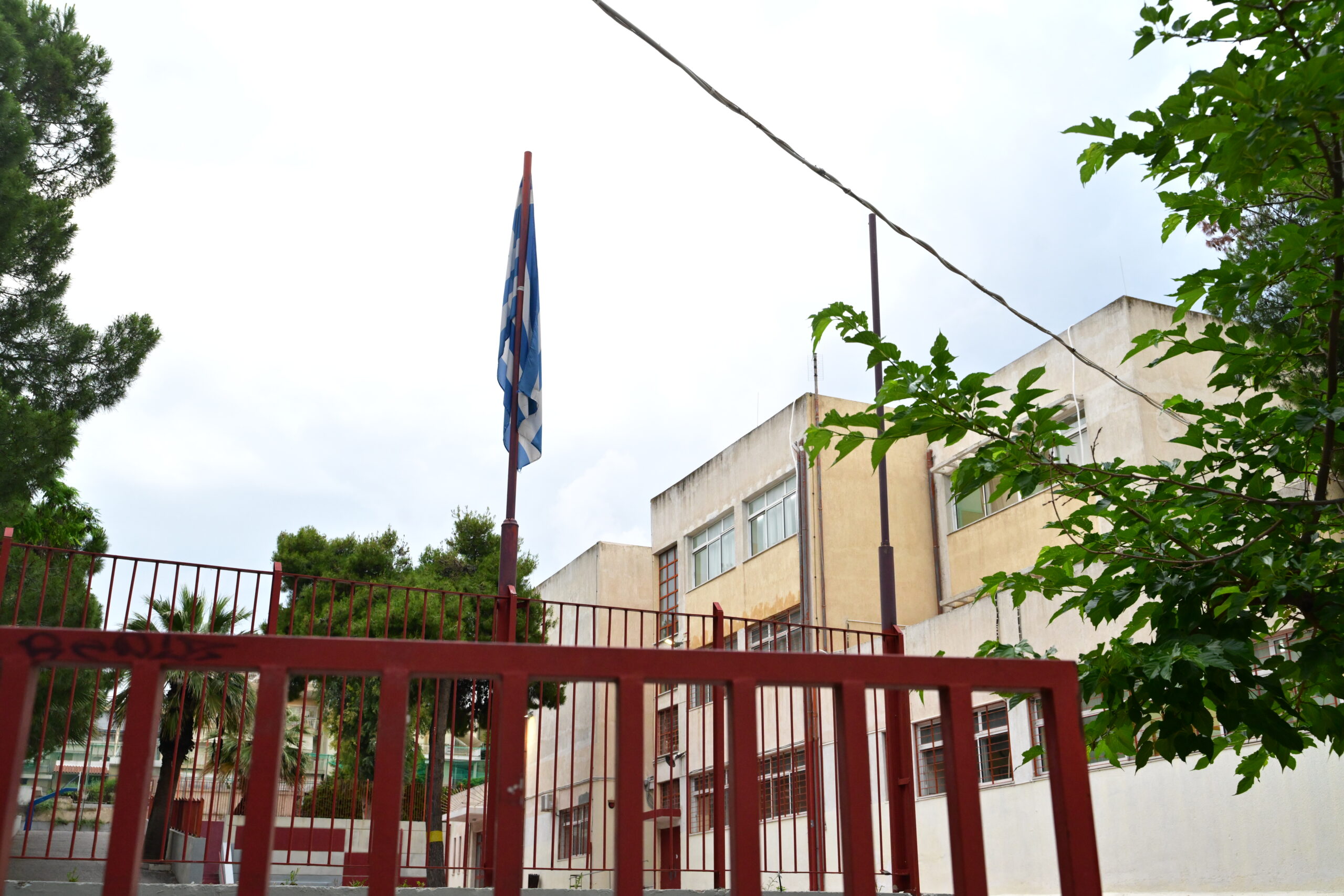 Κοζάνη: Αυτοκτονία ο θάνατος της 16χρονης – Ψυχολογική στήριξη στο σχολείο ανακοίνωσε το υπ. Παιδείας (Βίντεο