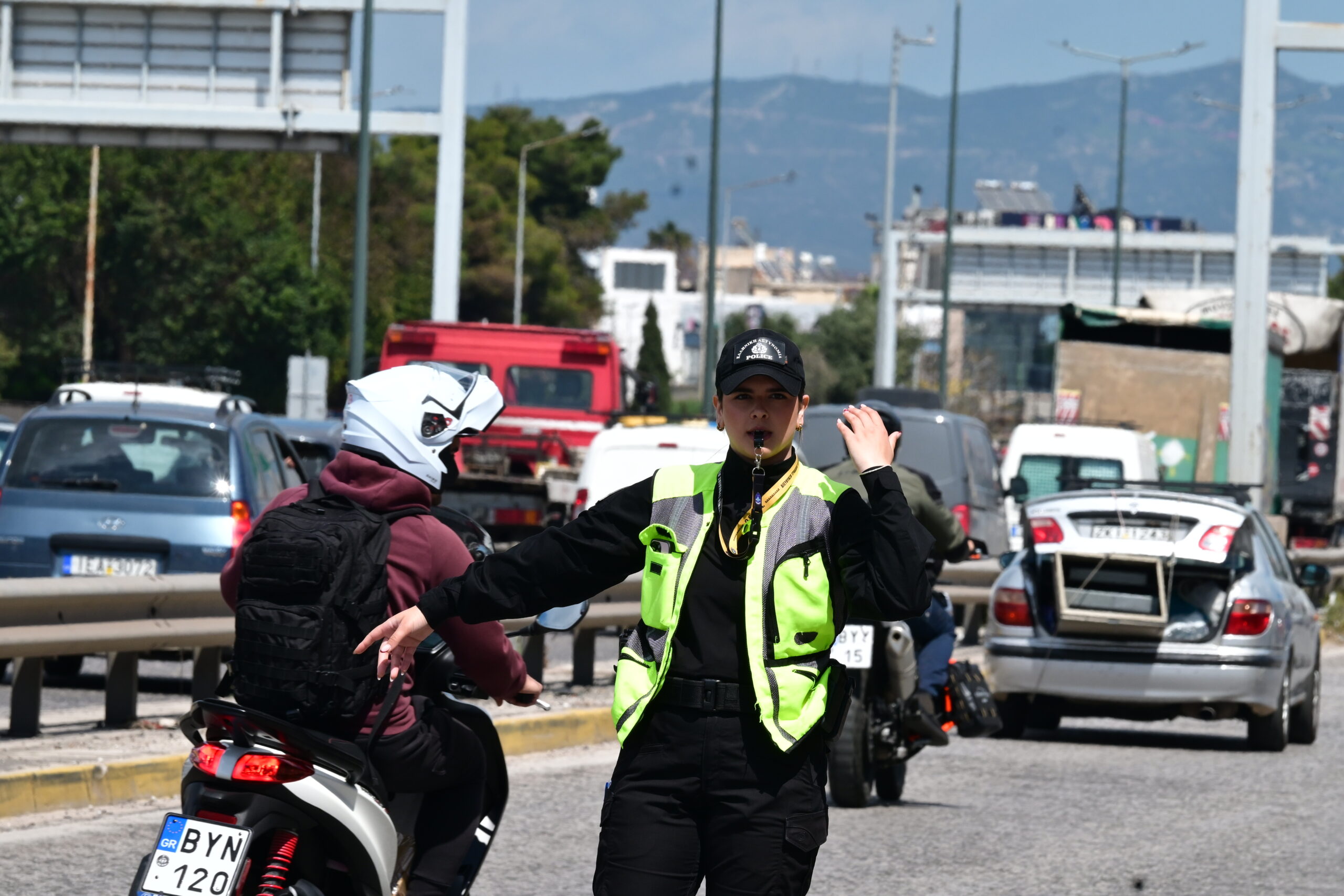 Κίνηση στους δρόμους της Αττικής: Μποτιλιάρισμα σε Κηφισό και Αττική Οδό – Πού υπάρχουν καθυστερήσεις