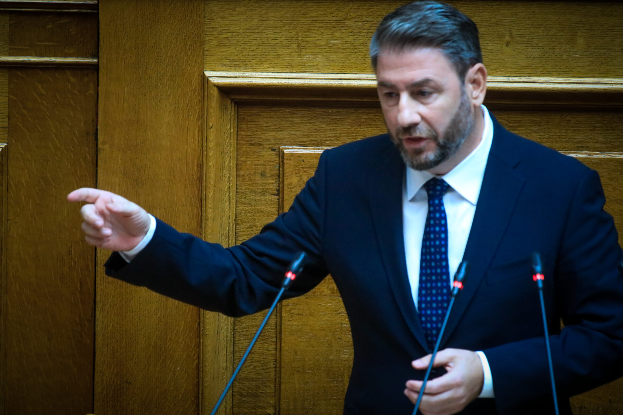 Ανδρουλάκης: «Το κράτος κερδίζει από την ακρίβεια» –  Επίθεση στην κυβέρνηση, τροπολογίες για ΕΦΚ, στέγη και 120 δόσεις