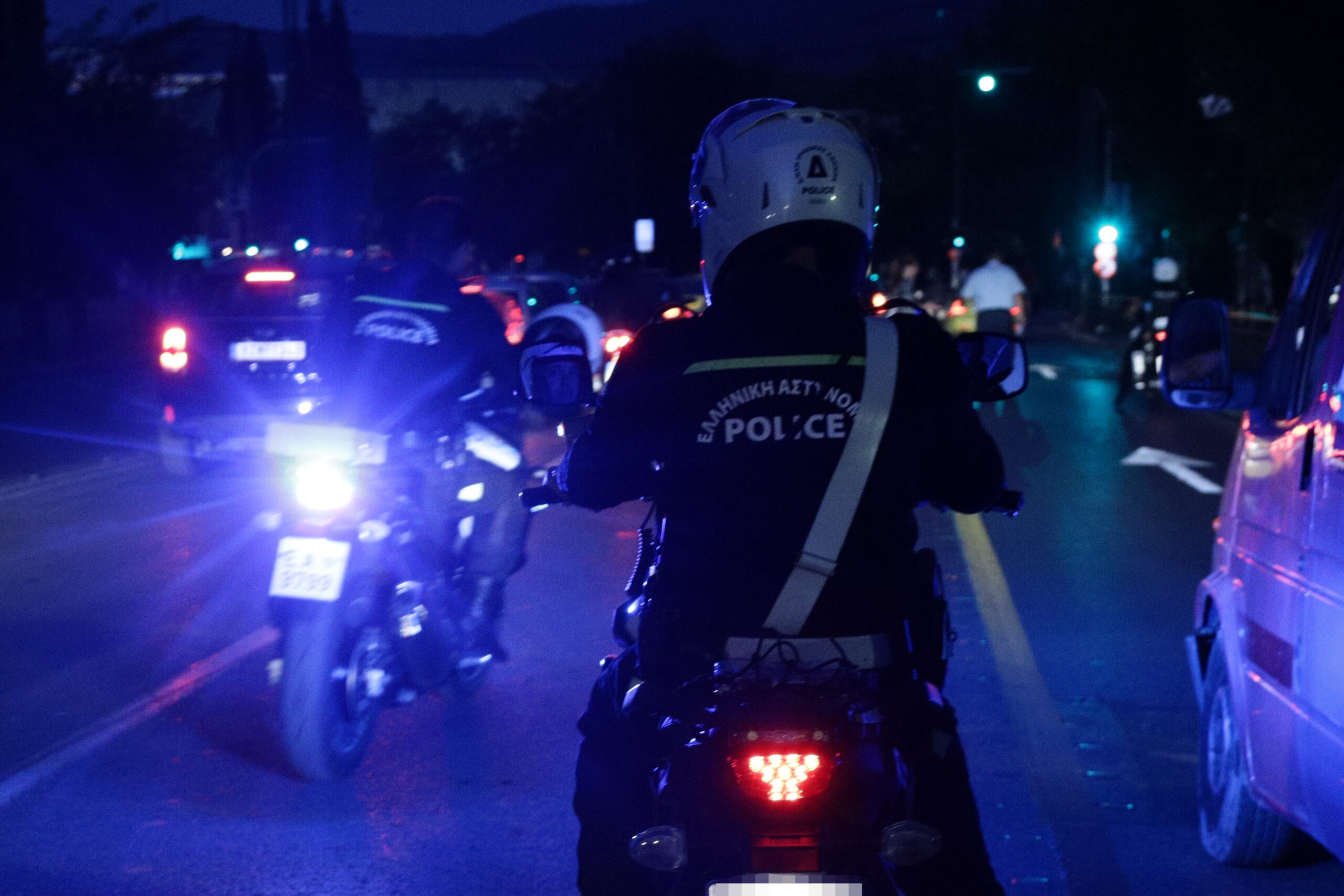 Μαρούσι: 22χρονος πρωταθλητής kick boxing χτύπησε άγρια δύο γυναίκες – Τον παρέδωσε ο πατέρας του