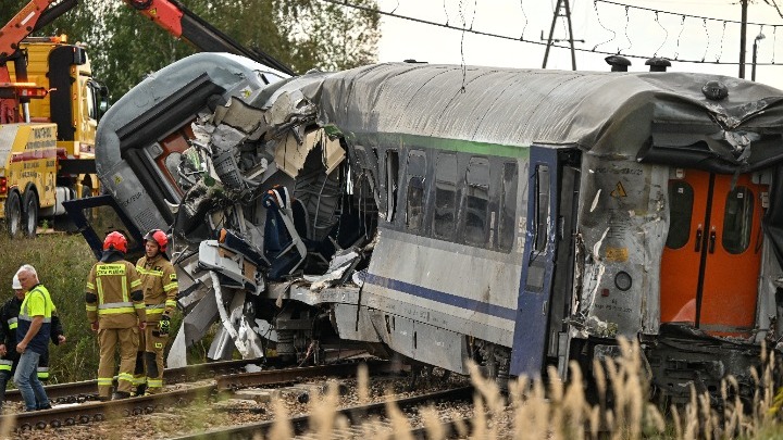 Πολωνία: Αφαίρεση διπλώματος για παραβίαση ισόπεδης διάβασης – Εξαγγέλλει η κυβέρνηση