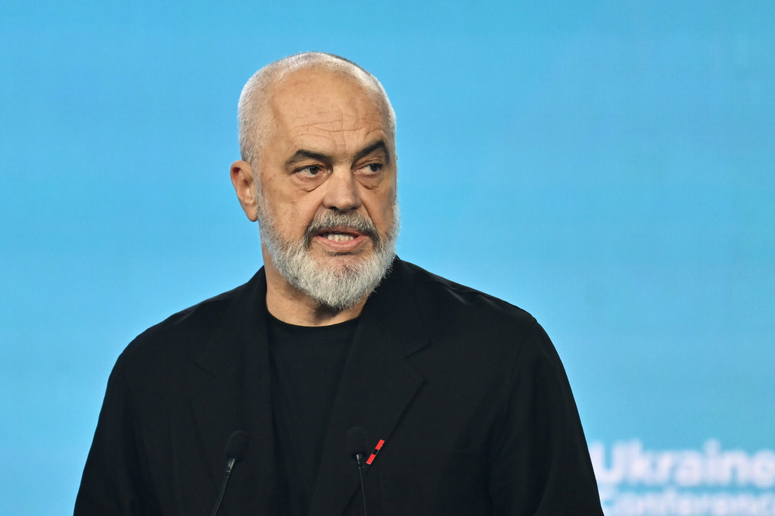 Αλβανία: Έρευνα για διαφθορά και στον νέο επικεφαλής των μυστικών υπηρεσιών – «Στα σχοινιά» ο Ράμα