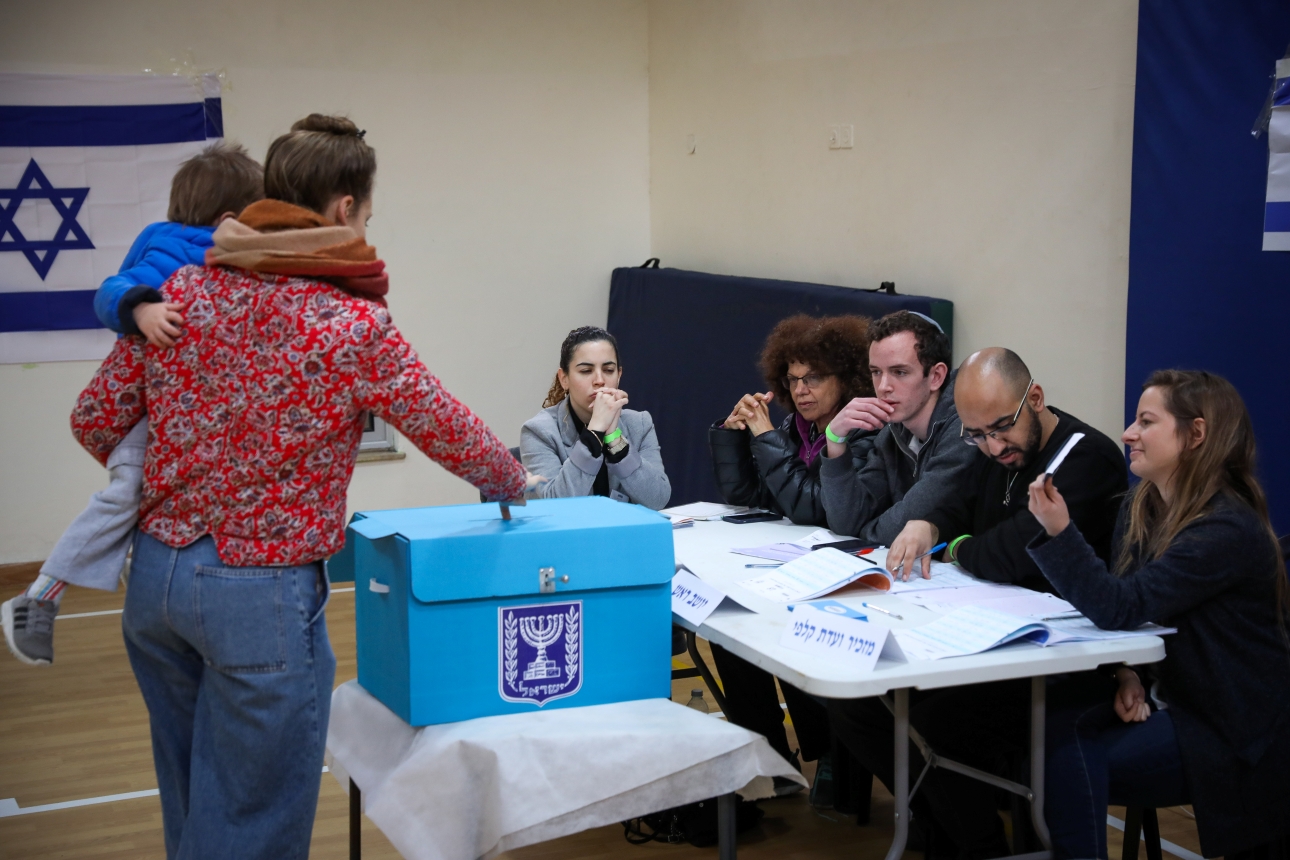 Πώς θα ψηφίσουν οι Ισραηλινοί και Άραβες στις εκλογές του Οκτωβρίου: Η τελευταία μεγάλη μάχη του Νετανιάχου