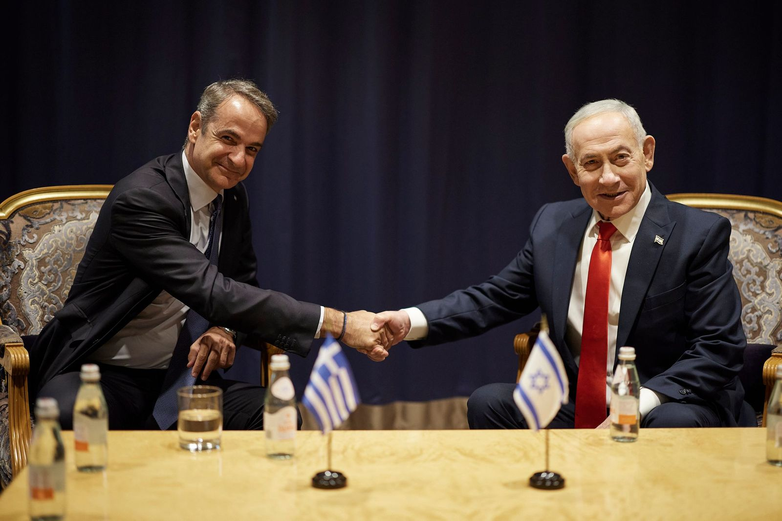 Μητσοτάκης-Νετανιάχου: Θερμή συνάντηση στη Νέα Υόρκη – Συνομιλίες για ενέργεια και τριμερή με Κύπρο (Βίντεο)