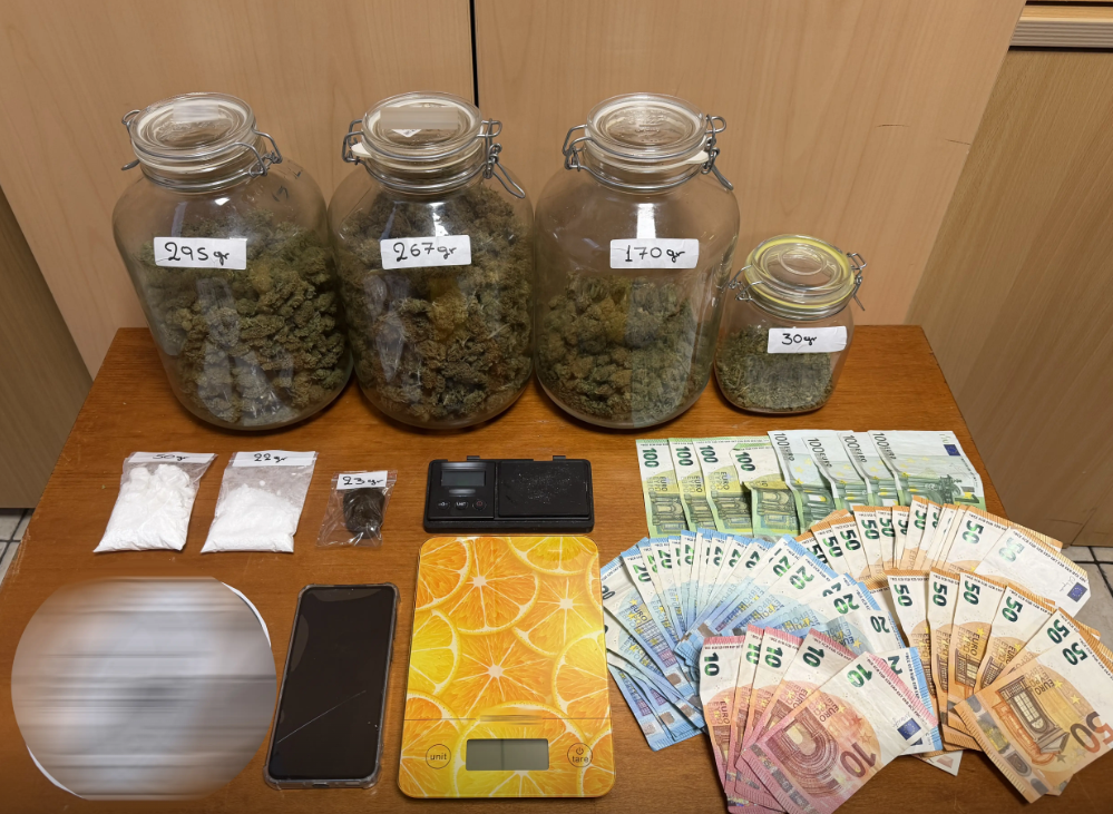Χαϊδάρι: Σύλληψη 38χρονου για ναρκωτικά με τη συνδρομή αστυνομικού σκύλου