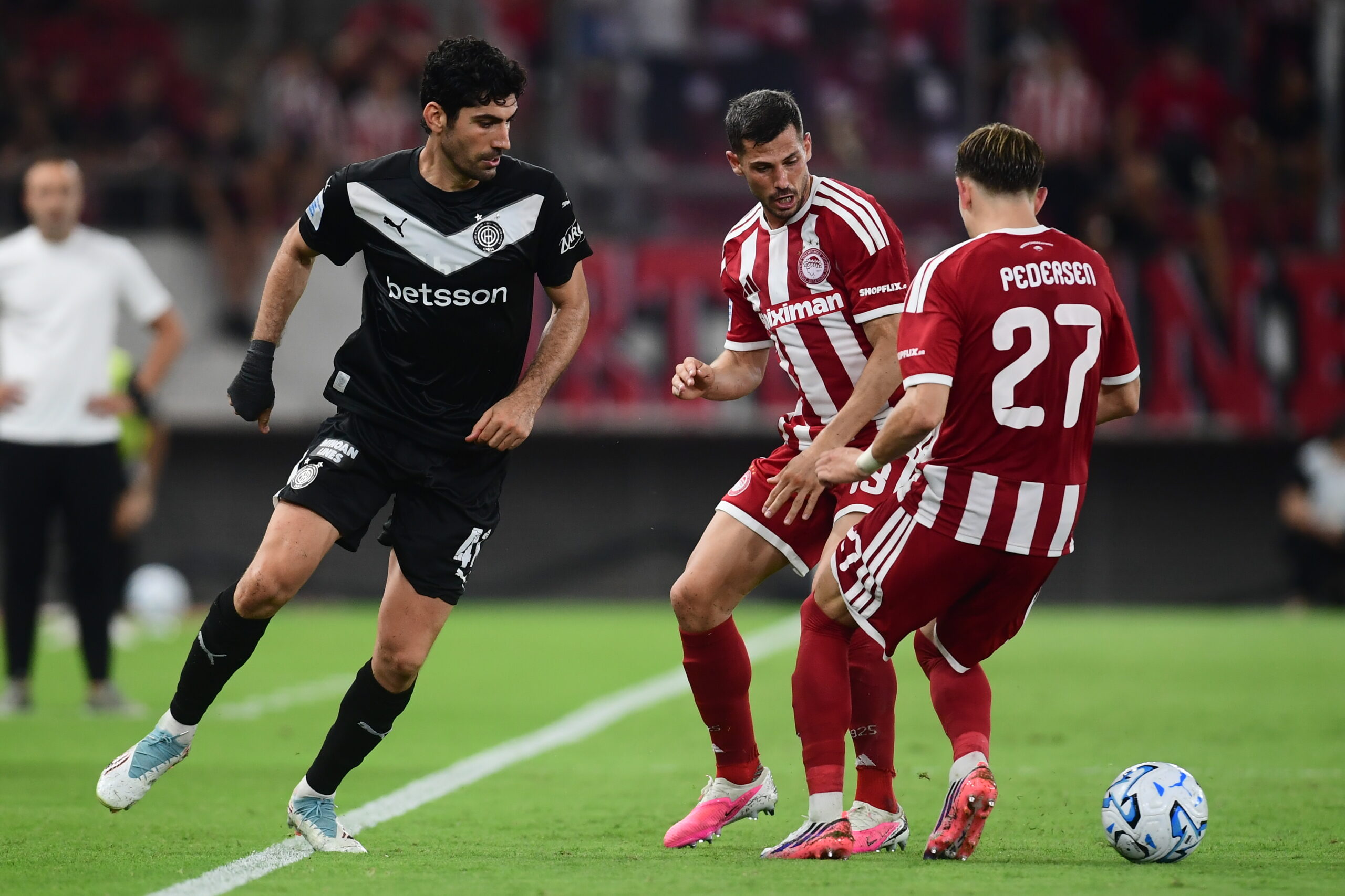 Ολυμπιακός – ΟΦΗ 0-1: Γκέλα για τους Πειραιώτες στην πρώτη του Αλγουαθίλ
