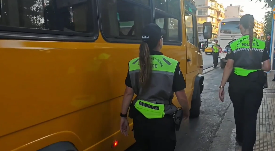 Χανιά: Αναστατωμένα αλλά καλά στην υγεία τους τα 4χρονα που έμειναν πέντε ώρες στο σχολικό