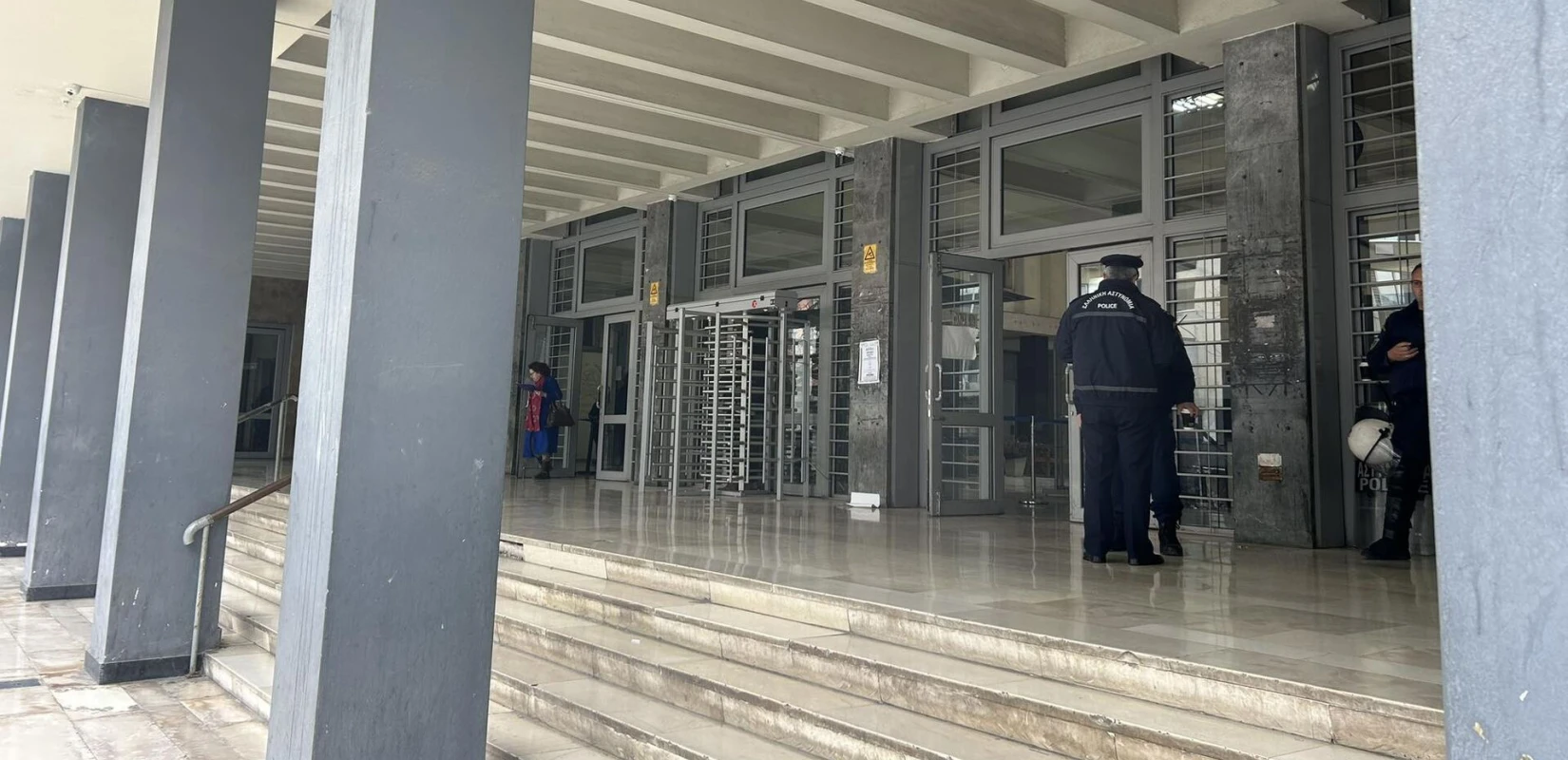 Εισαγγελική έρευνα για φερόμενο γιατρό που κάνει πλασμαφαιρέσεις σε καρκινοπαθείς (Βίντεο)