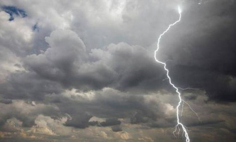 Κακοκαιρία: Πάνω από 25.000 κεραυνοί στη χώρα –  Νέα επιδείνωση από τα μεσάνυχτα (Βίντεο)