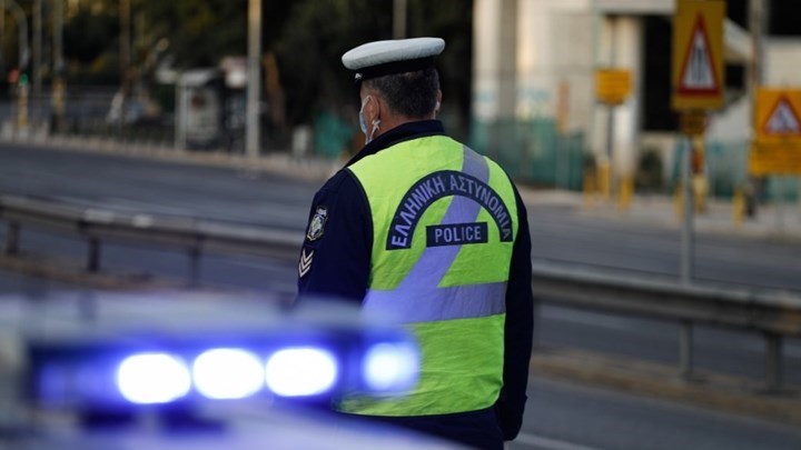 Τροχαία: 40 συλλήψεις για 6.994 τροχονομικές παραβάσεις στην Αττική – 17 οδηγοί υπό την επήρεια αλκοόλ