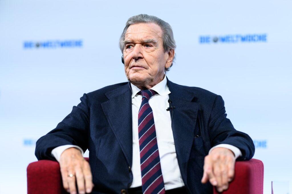 epa11694516 Former German Chancellor Gerhard Schroeder participates in a panel discussion titled 'Peace in Europe' in Vienna, Austria, 31 October 2024. The event was organized by Swiss weekly newspaper 'Weltwoche'.