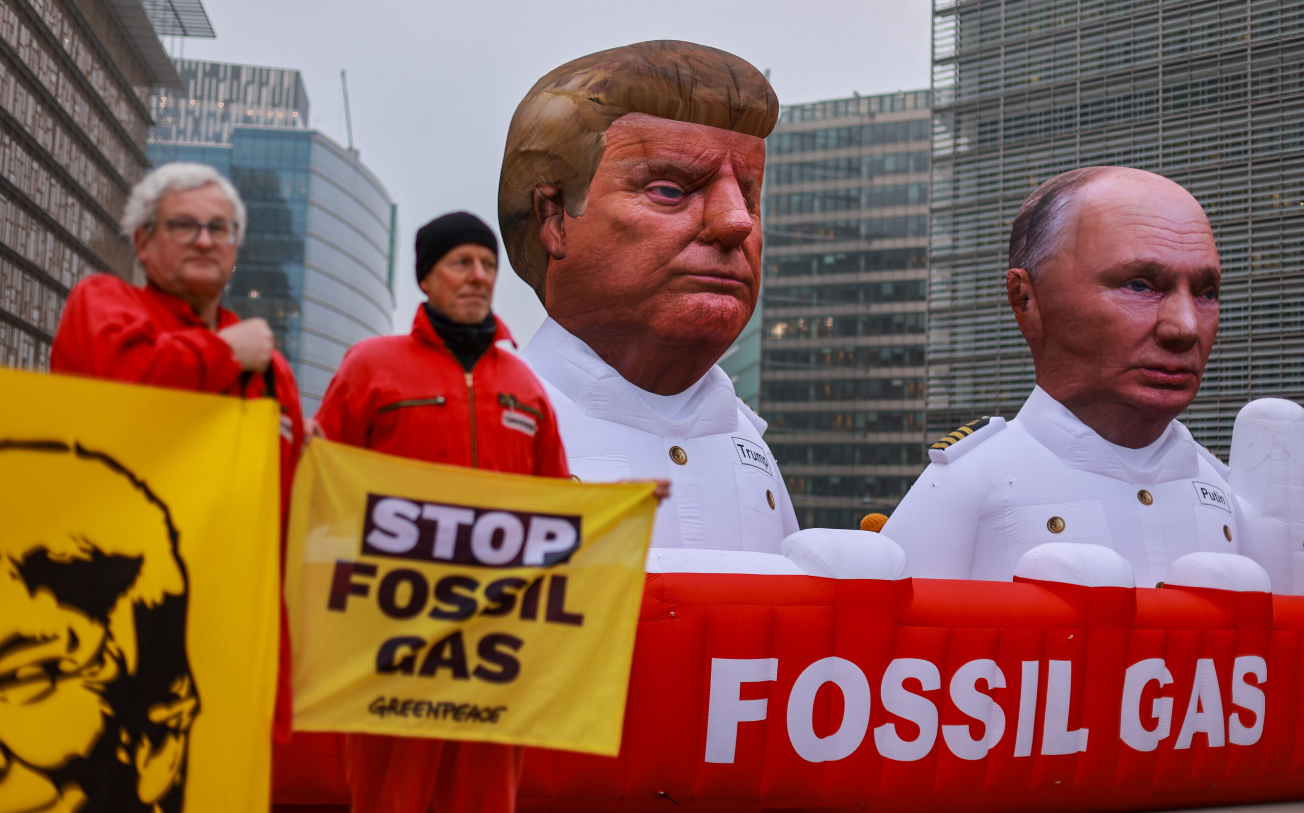 epa12682026 Activists of the environmental organization Greenpeace hold inflatables depicting President Donald Trump and Russian President Vladimir Putin as they protest against Europe's dependence on gas imports from the US and Russia, outside the EU headquarters in Brussels, Belgium, 26 January 2026.