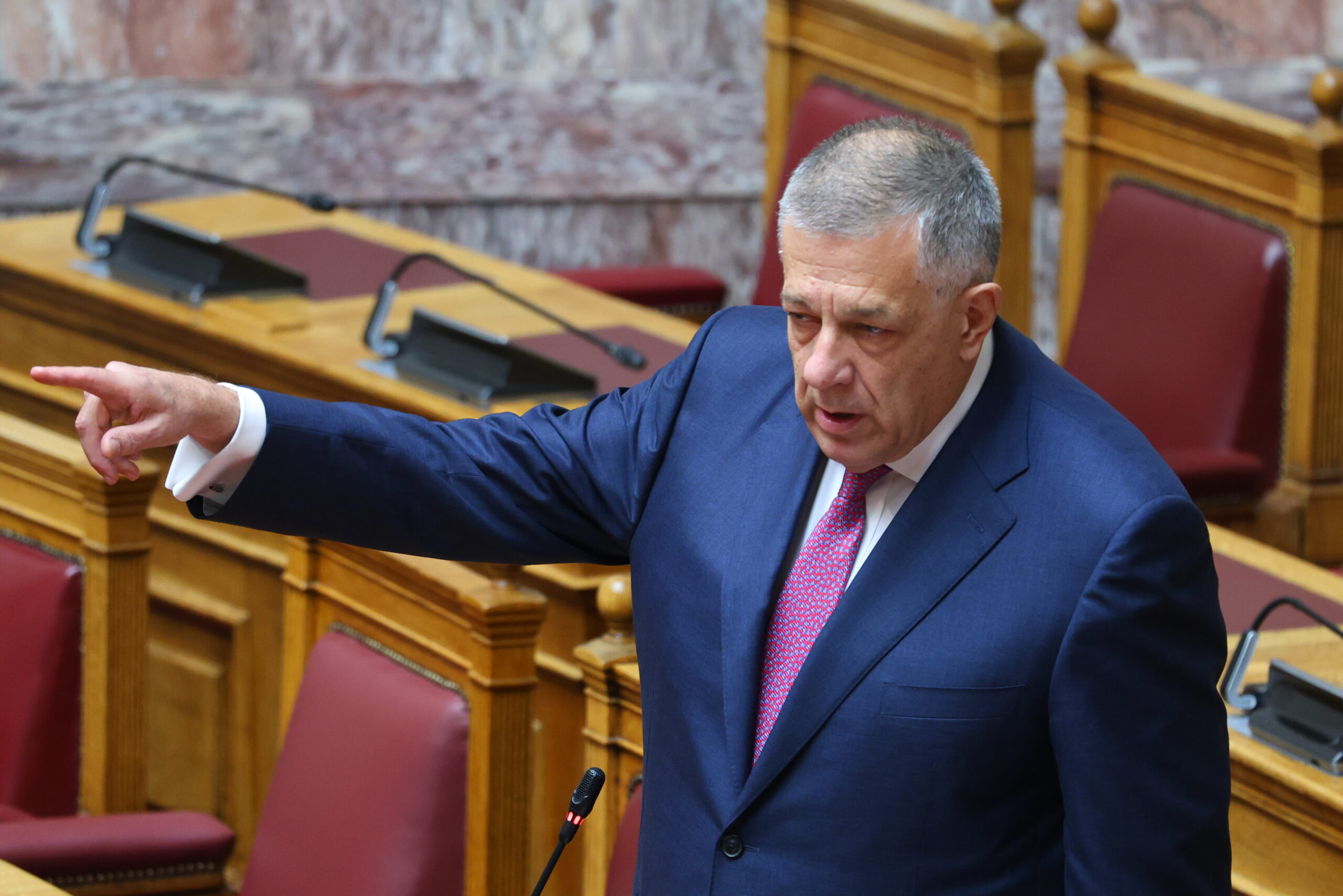 Ταχιάος: Ο ανάδοχος της γραμμής 4 οφείλει να αποκαταστήσει ζημιές στην Κυψέλη – Η κυβέρνηση εγγυάται την ασφάλεια των κατοίκων
