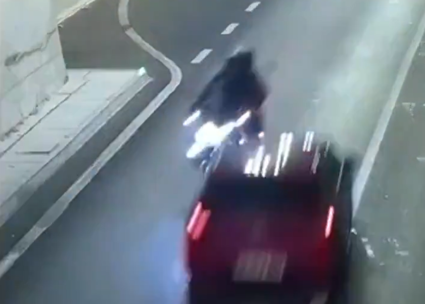 Τουρκία: Βίντεο-σοκ από τη στιγμή που αυτοκίνητο σκοτώνει 52χρονο μπροστά στα μάτια της συζύγου του