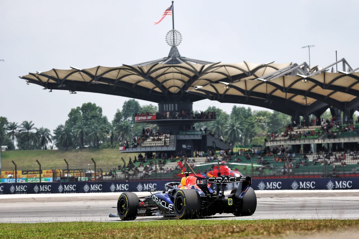 Formula 1: Φερστάπεν και Νόρις ισόβαθμοι μετά τη Μαλαισία – Στους 320 βαθμούς ο Αντονέλι