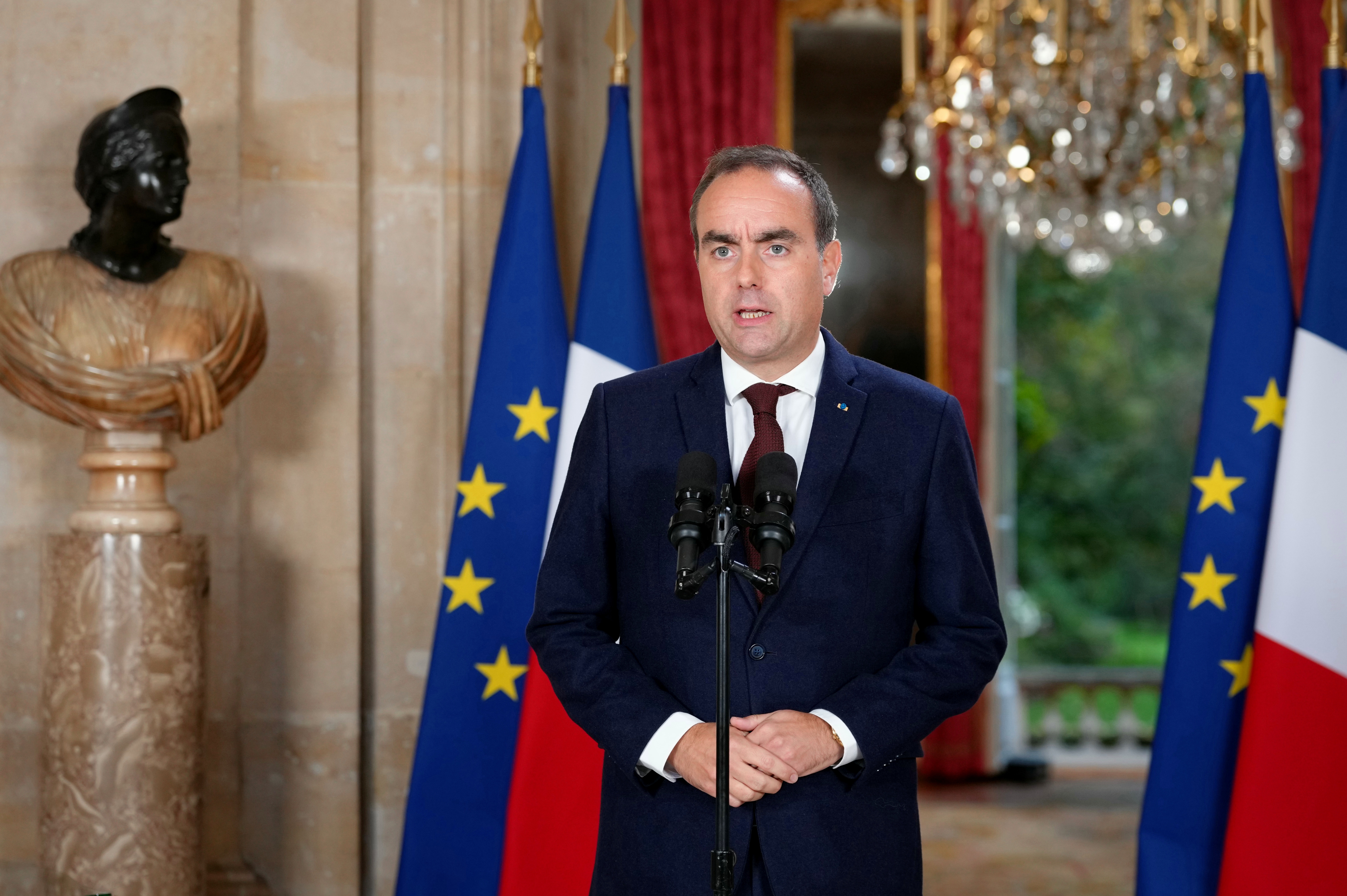 Prime Minister Sebastien Lecornu speaks about French student protests